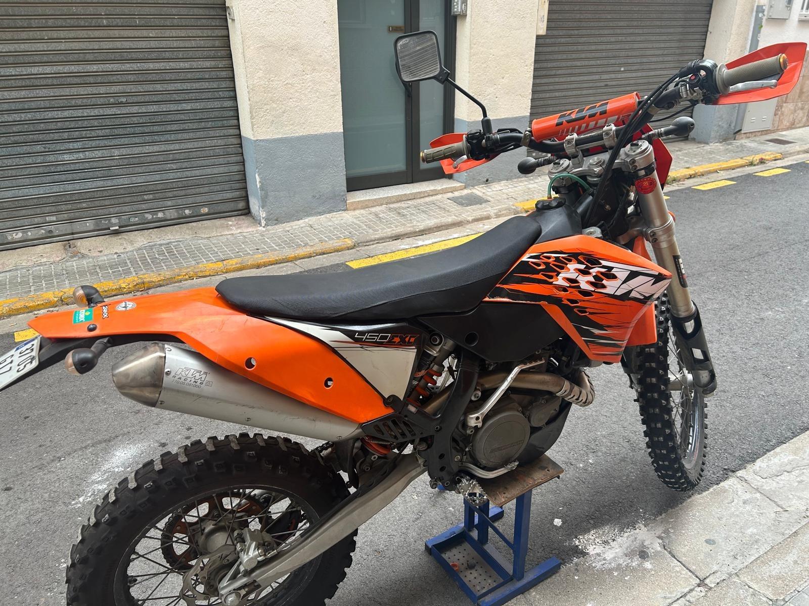 Foto 2 de Por moto harley 