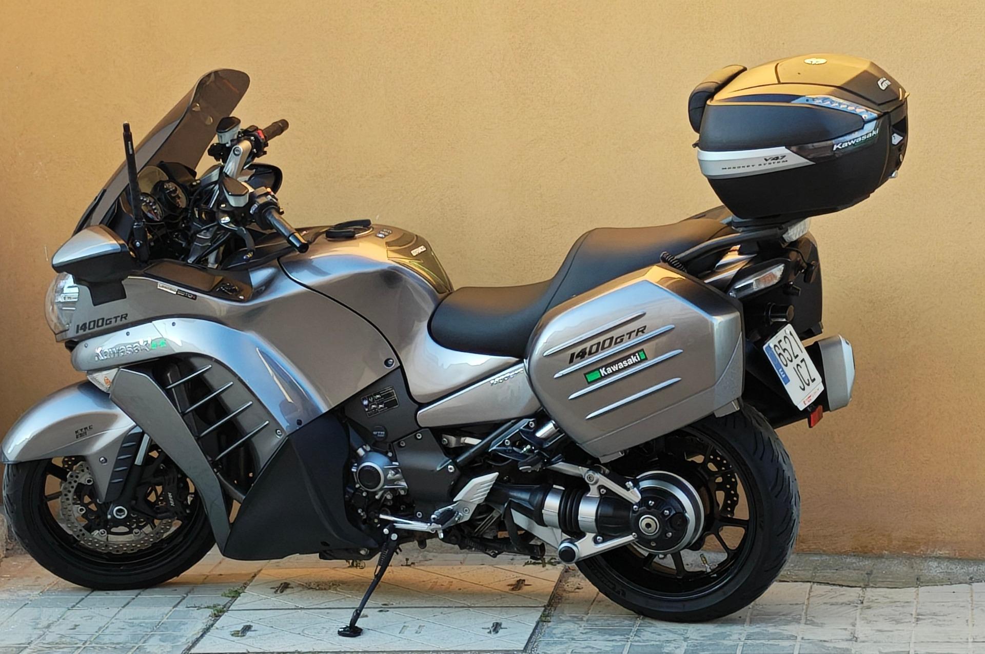 Foto 1 de Kawasaki gtr 1400