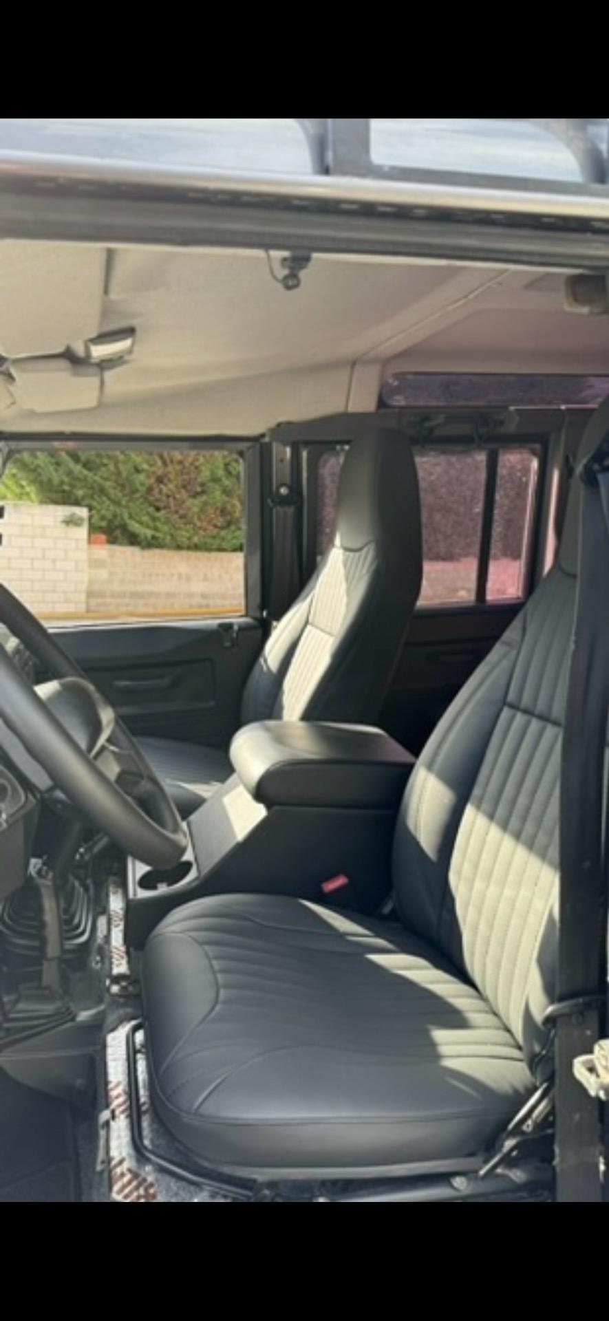 Foto 7 de Land rover Defender 110