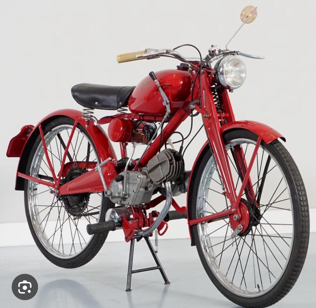 Foto de Moto guzzi de 65cc 