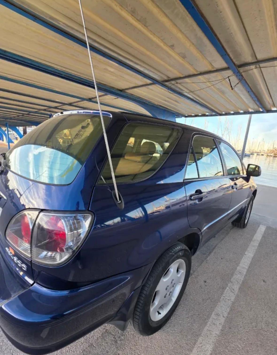 Foto 2 de Lexus RX300 3.0 V6