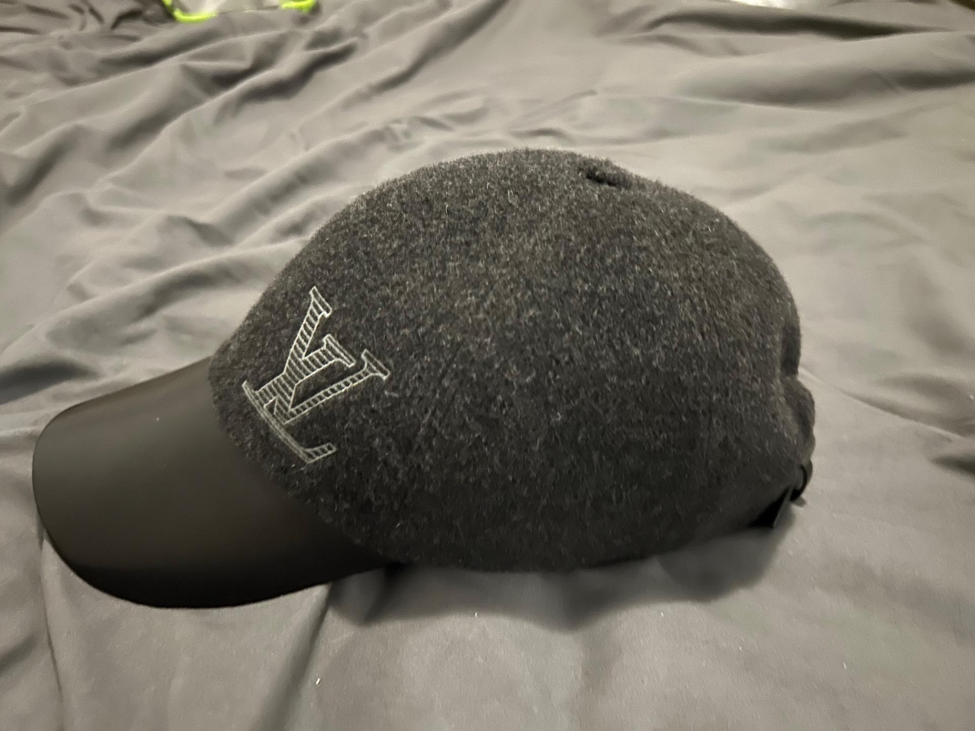 Foto 3 de GORRA LUIS VUITTON 