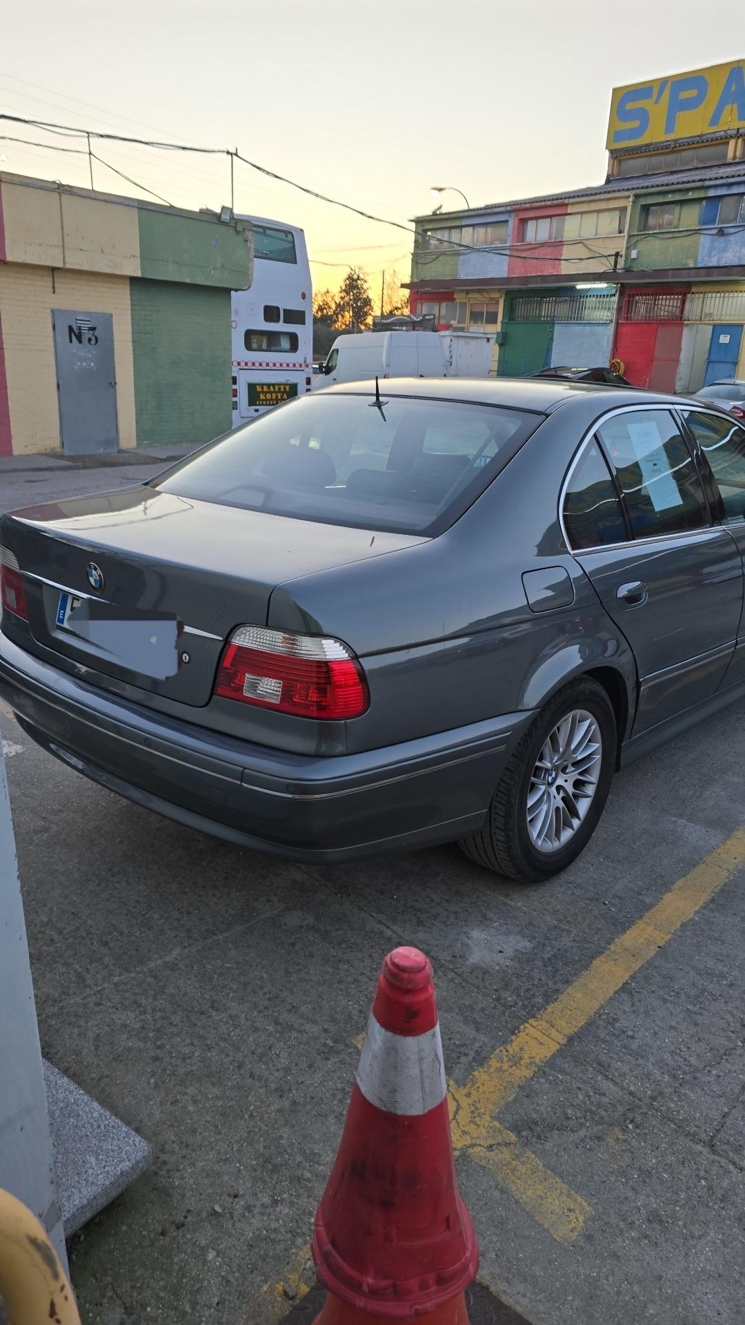 Foto 4 de Bmw 530DA 193 cv 2004 full equip 