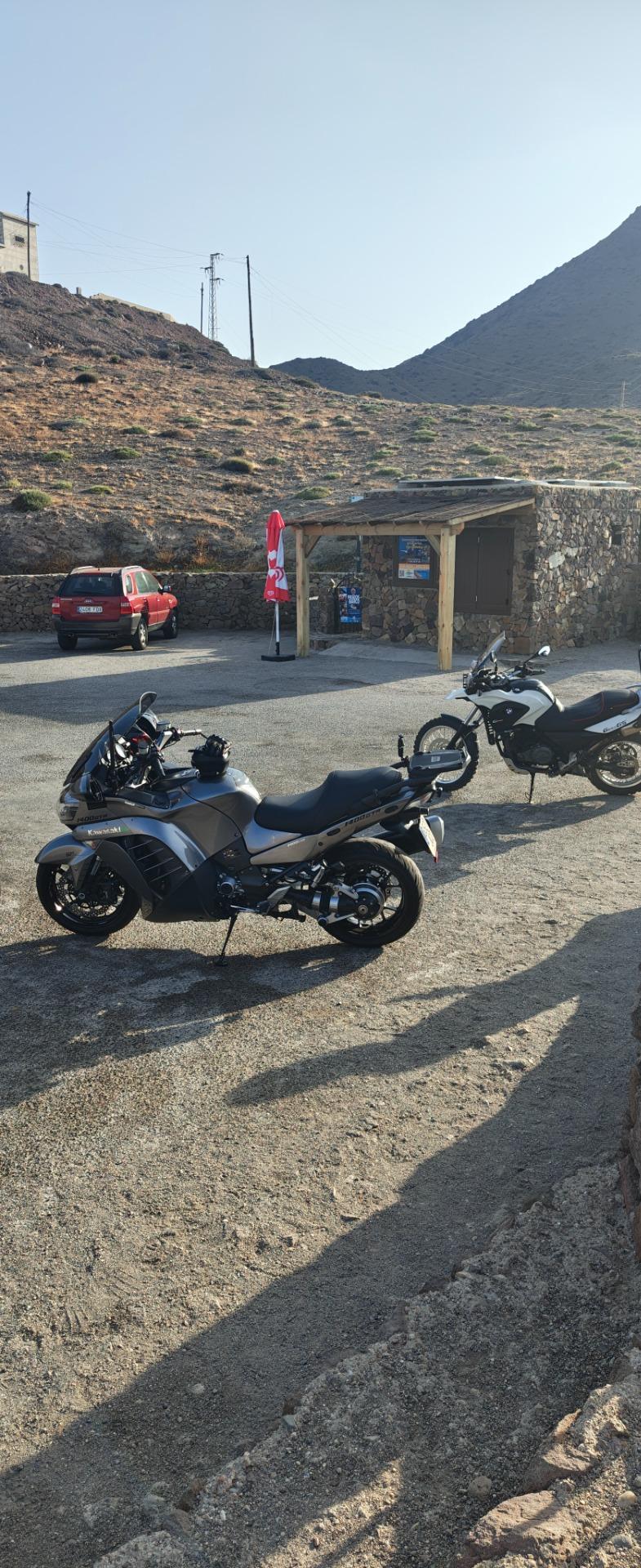 Foto 4 de Kawasaki gtr 1400