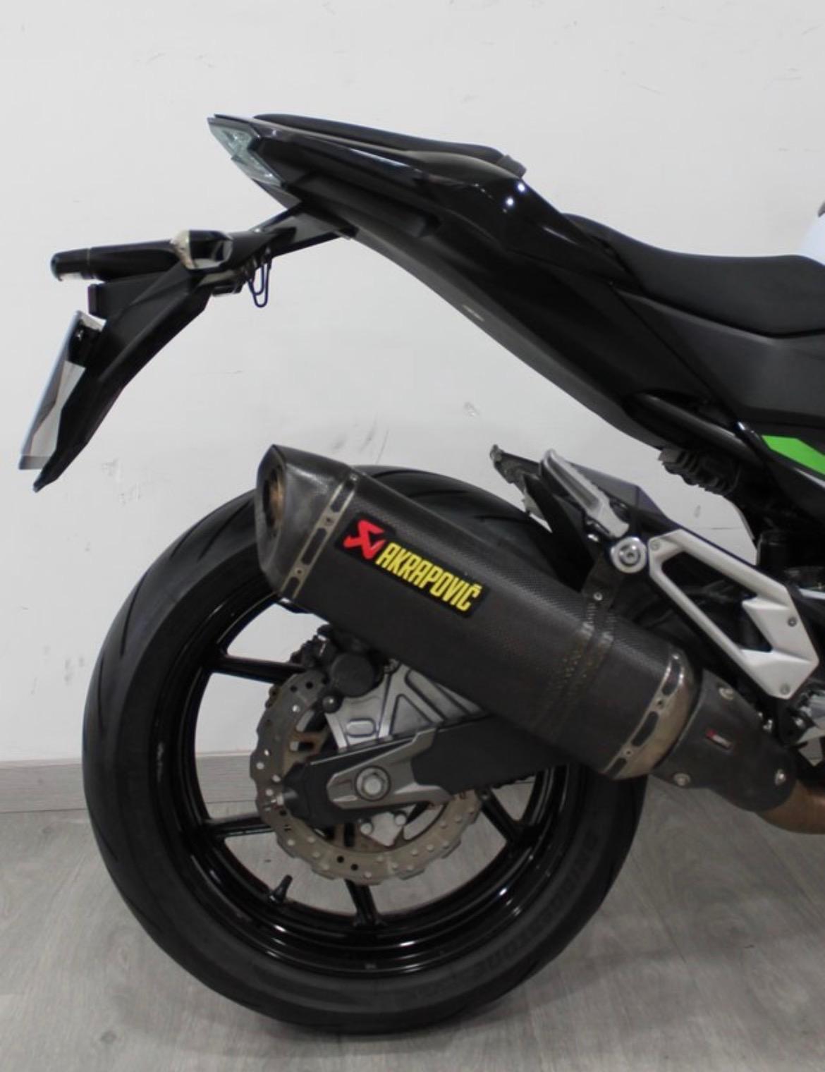 Foto 5 de Kawasaki z800 a2 Akrapovic