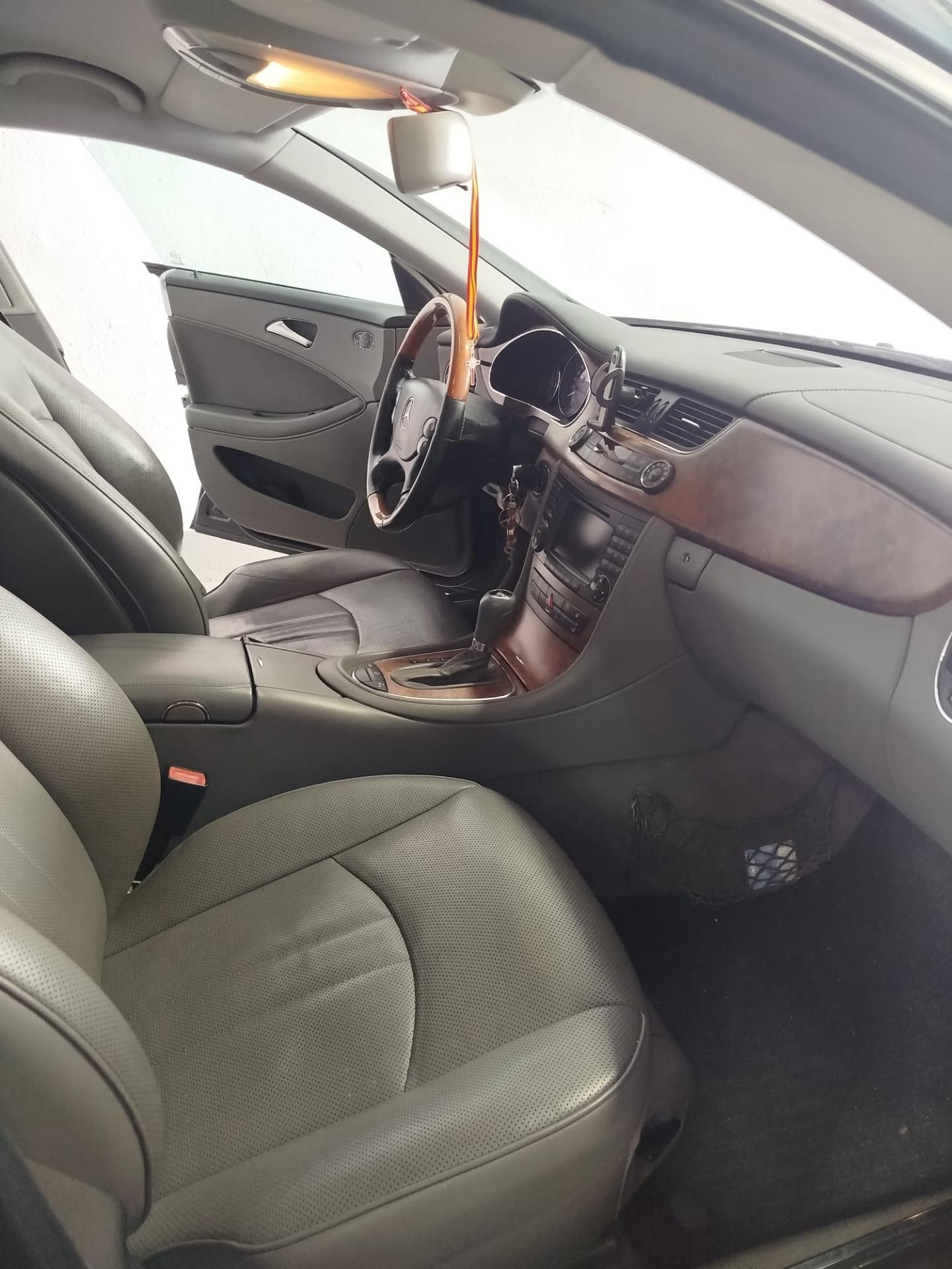 Foto 9 de Mercedes CLS320 