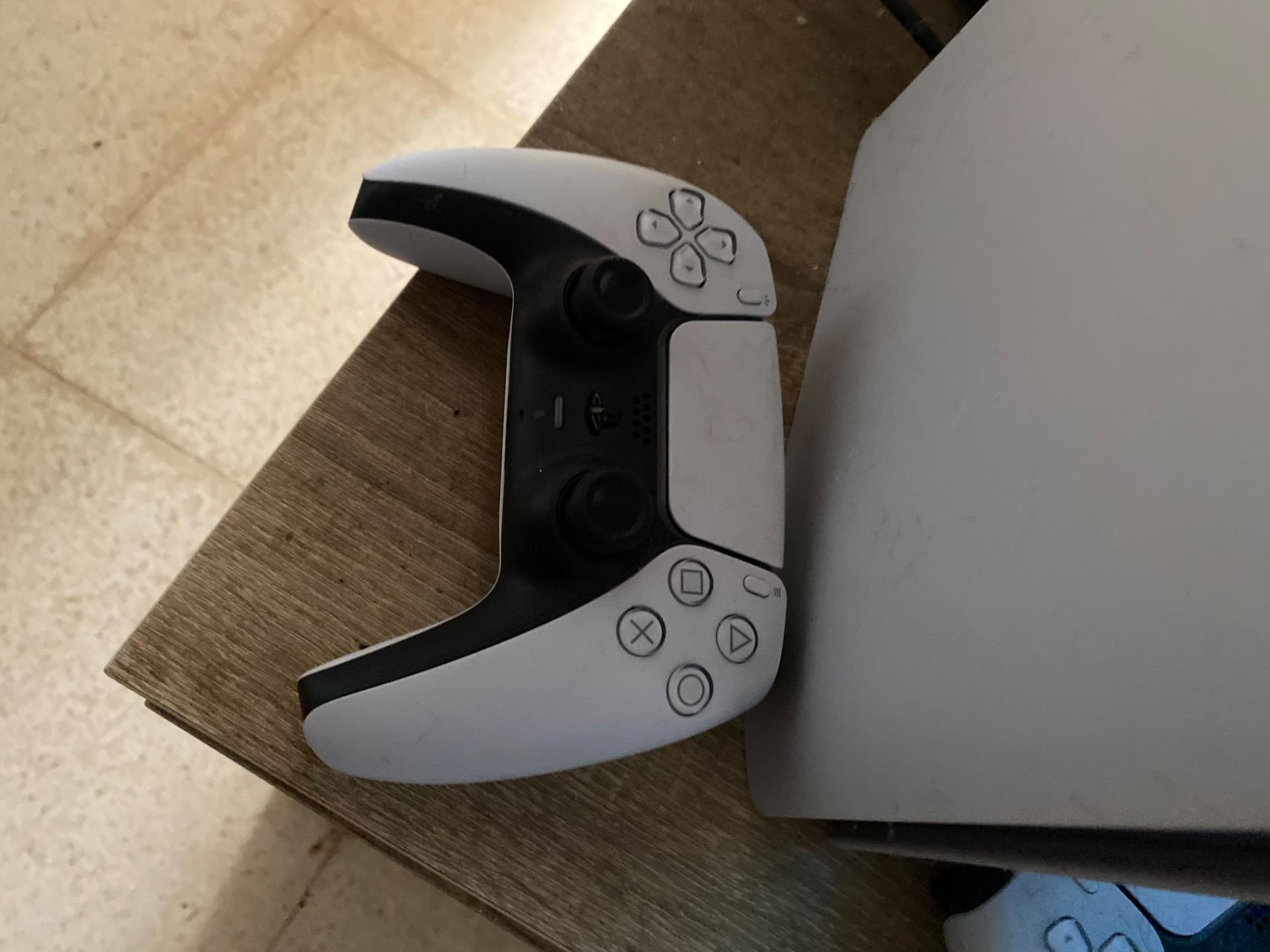 Foto 2 de Ps5 por moto 49 o cualquier otra cosa que este al tanto