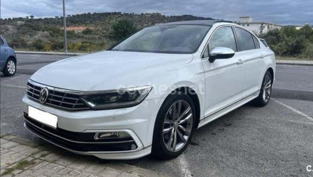 Foto 3 de Vendo o cambio volkswagen passat b8 1.4 150cv tsi Rline 