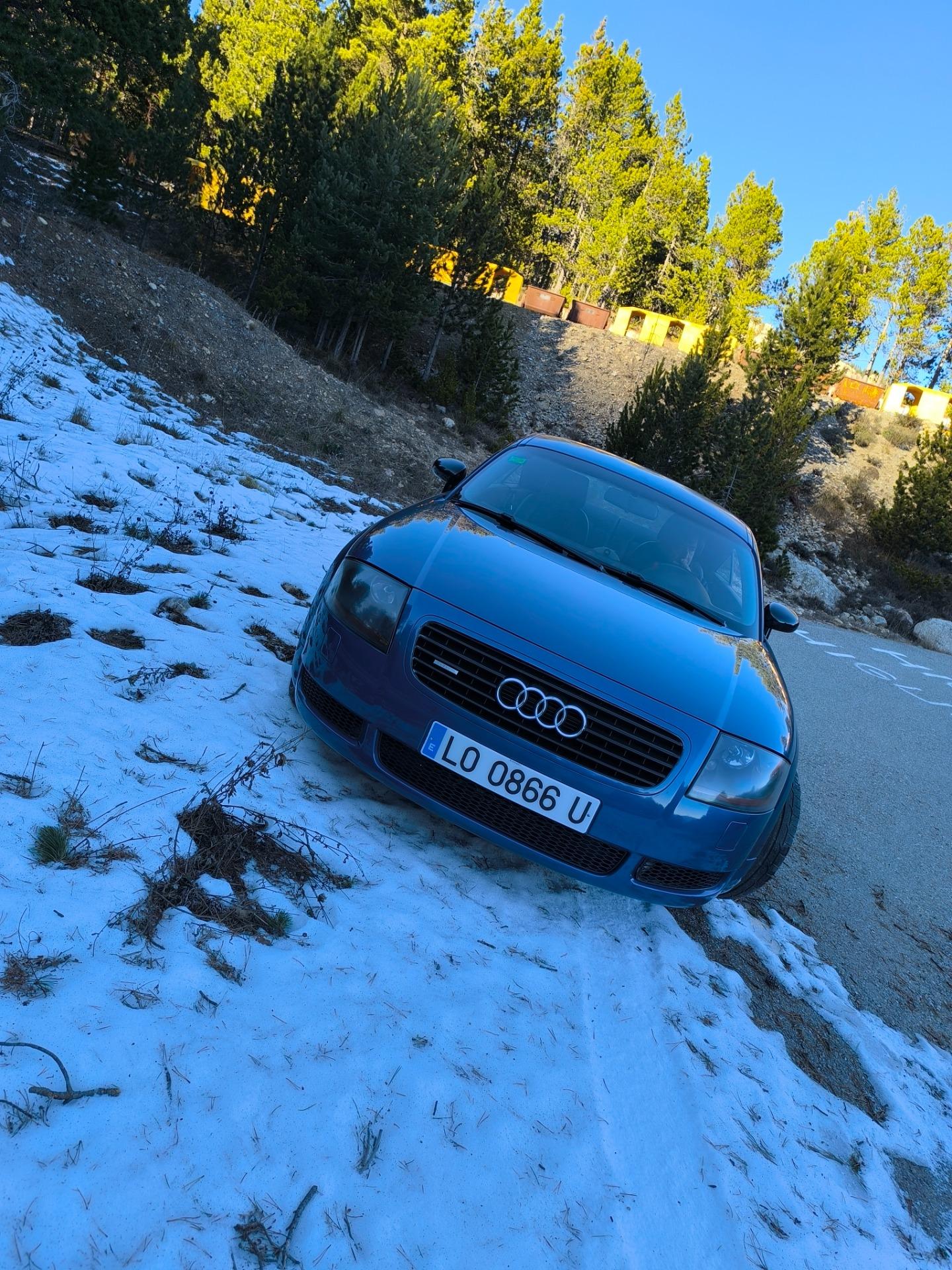Foto 1 de Audi TT cupe quattro 224 cv