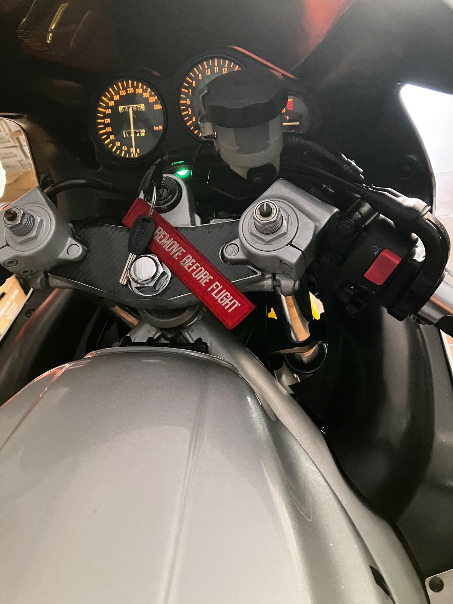 Foto 2 de Moto Custom de mas de 800 cc o coche alta gama