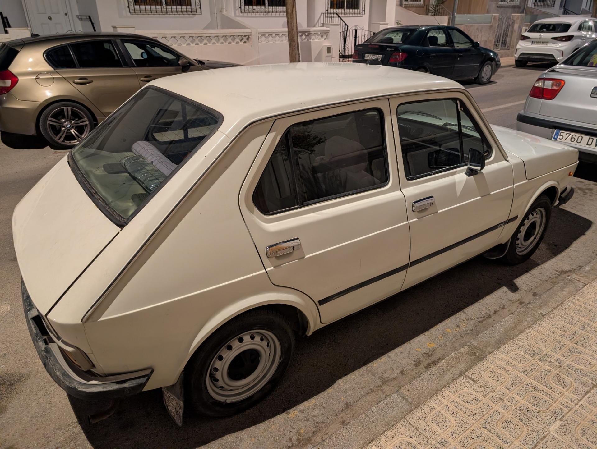 Foto 2 de Seat 127