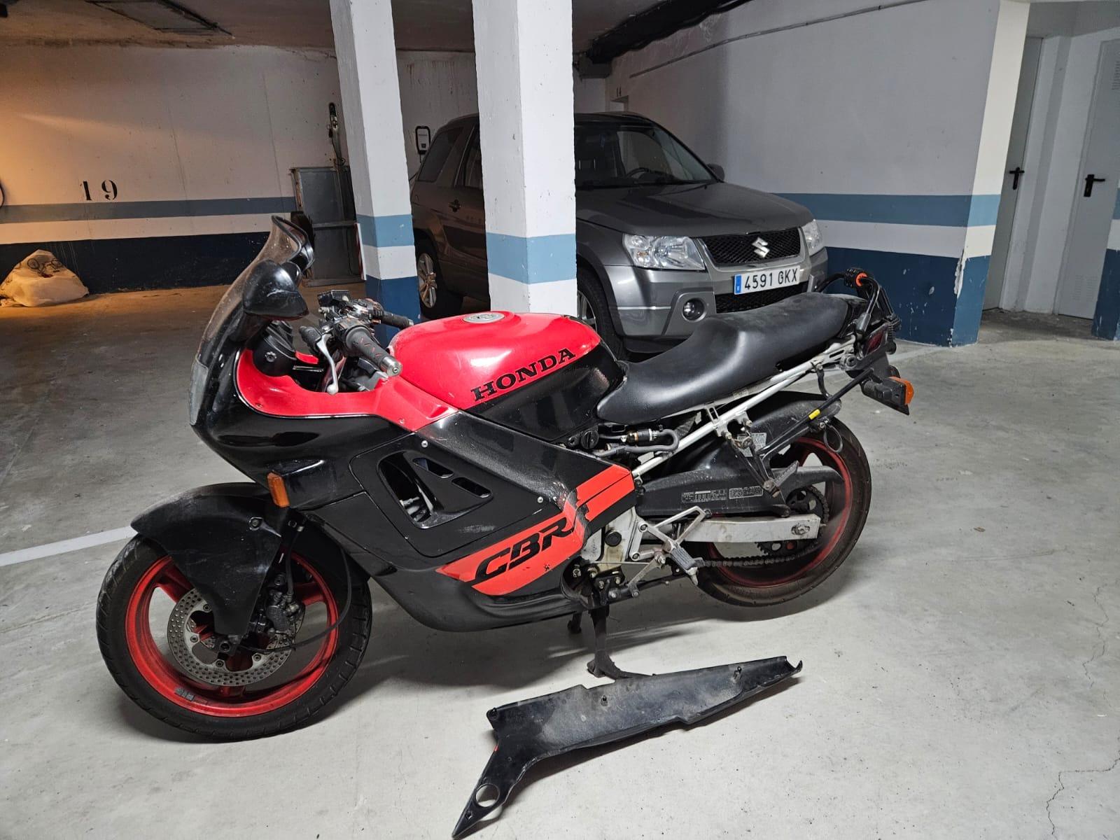 Foto de Honda CBR600 '1987 con ITV pasada 