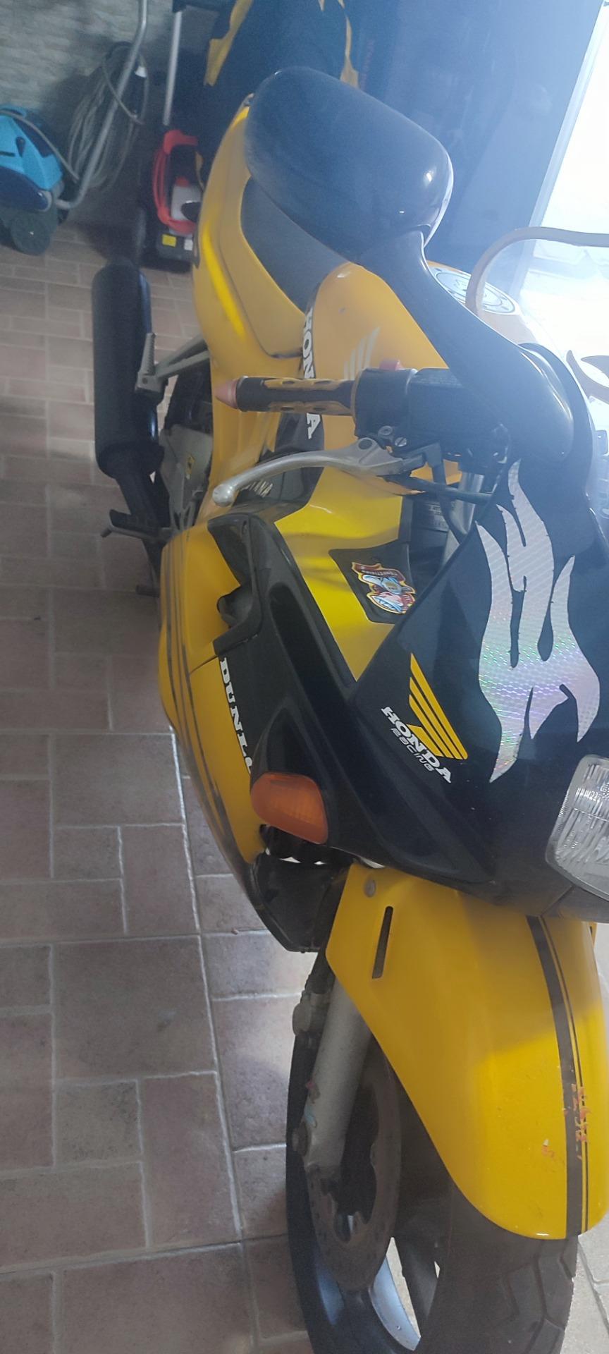 Foto 3 de Honda cbr600 f