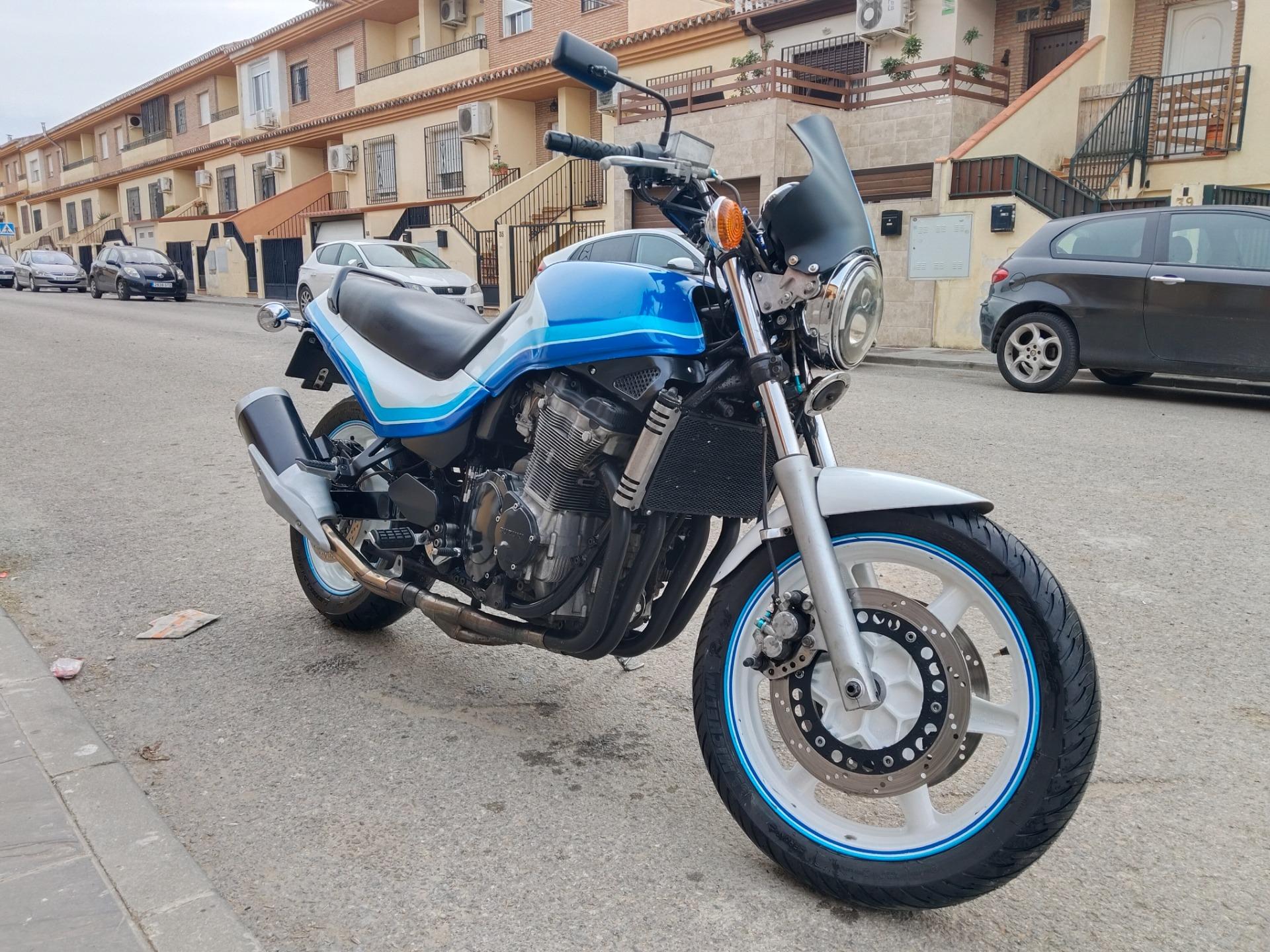 Foto 3 de Suzuki Gsx 1100 G