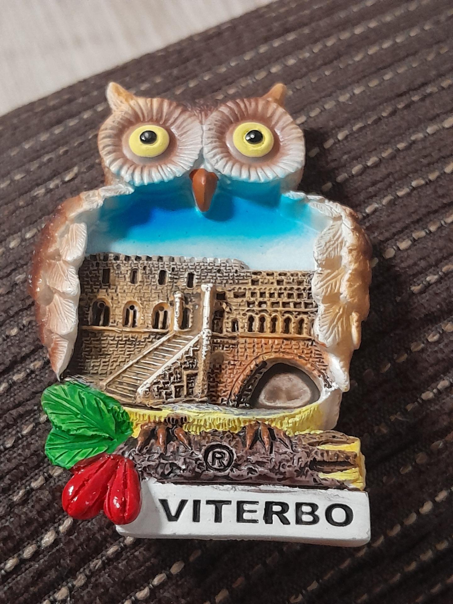 Foto de Cositas con iman cajita antigua 