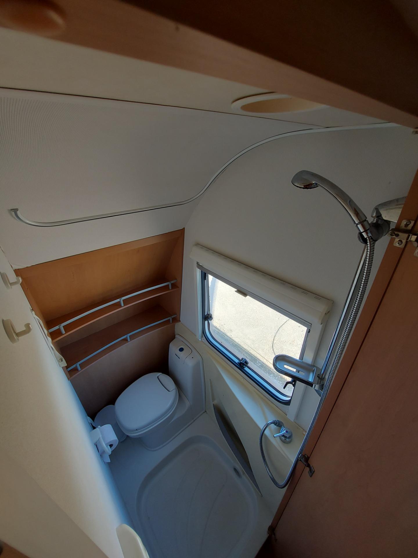 Foto 4 de CARAVANA KNAUS SUNWIND 400