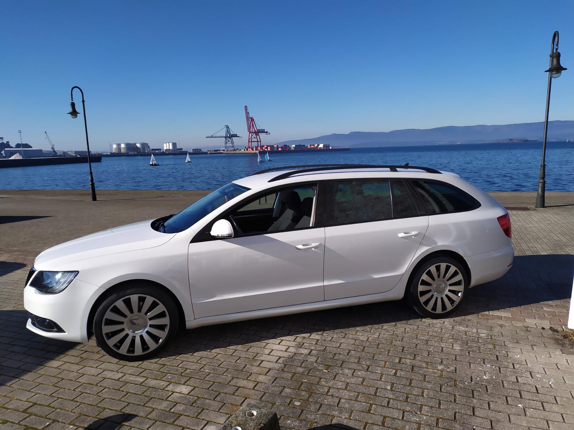 Foto 1 de Cambio Skoda SUPERB COMBI 