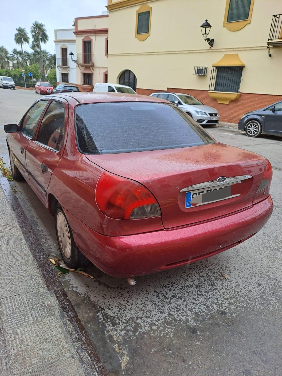 Foto 3 de Ford Mondeo 1.8 gasolina 