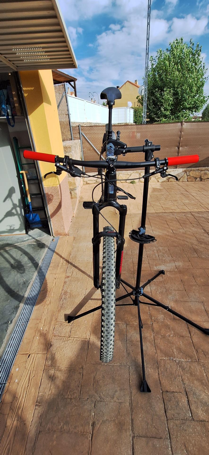 Foto 2 de Bicicleta montaña y ordenador gaming