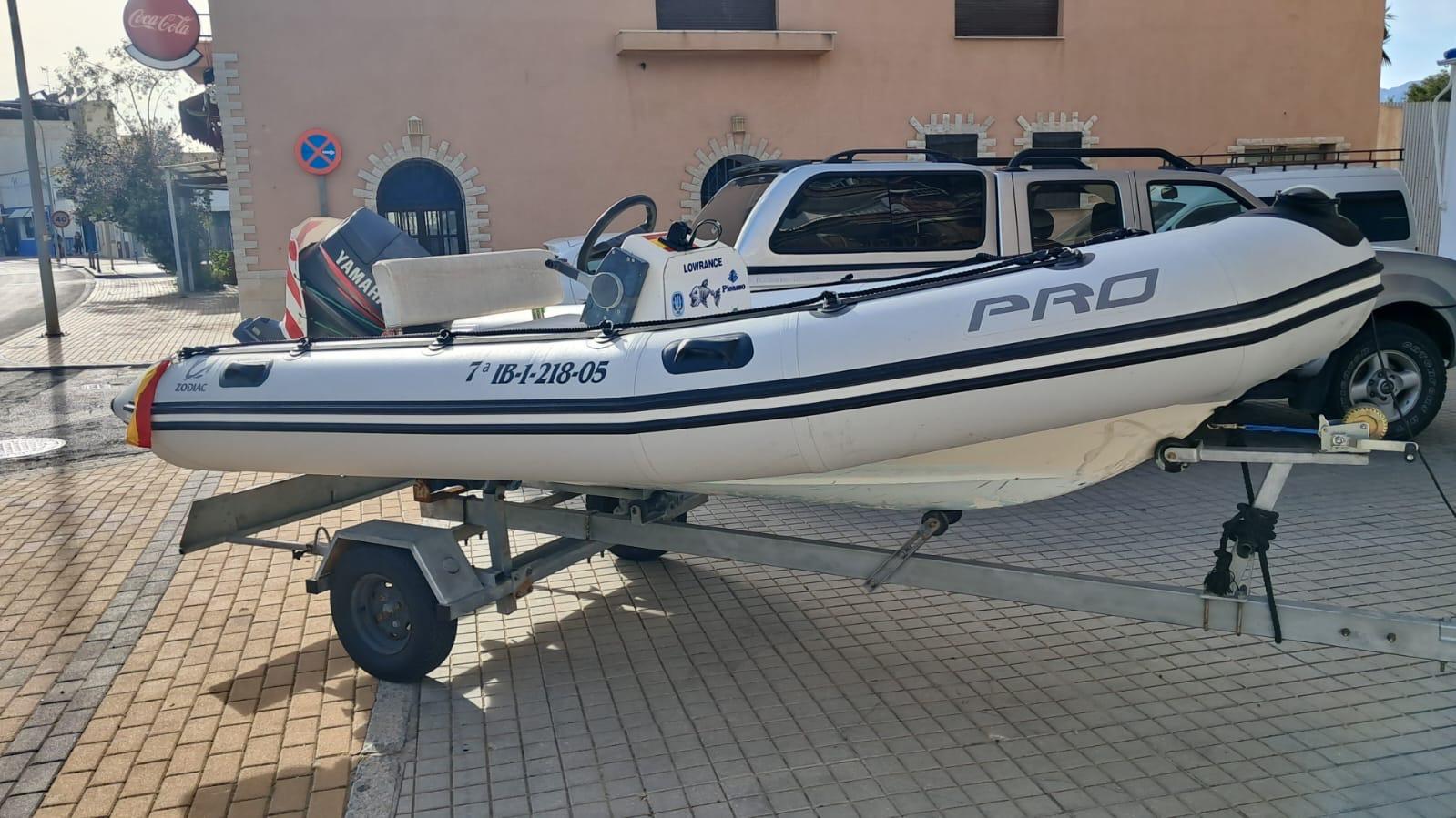 Foto 2 de Embarcacion neumatica Zodiac Pro