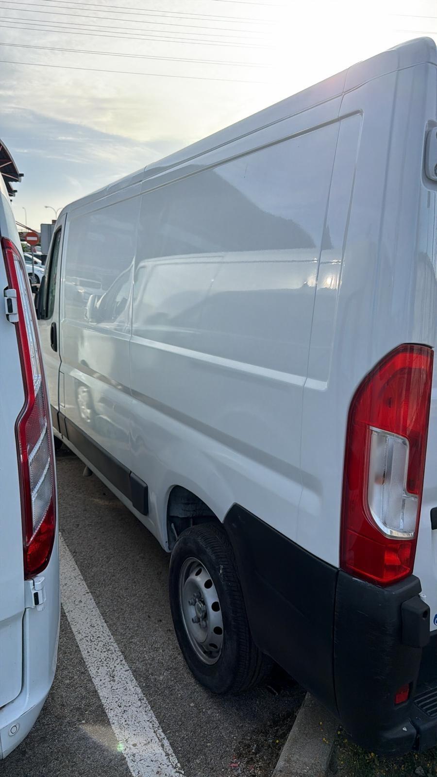 Foto 5 de FIAT DUCATO 35 L2H1 NATURAL POWER
