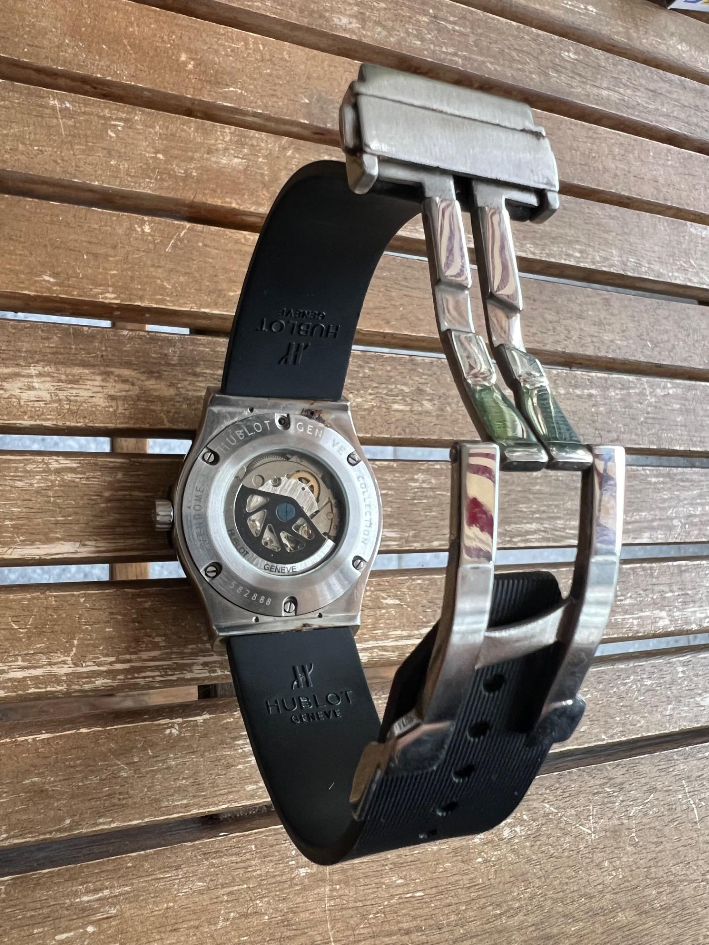 Foto 4 de Reloj HUBLOT GENE VENDOME AUTOMATIC 