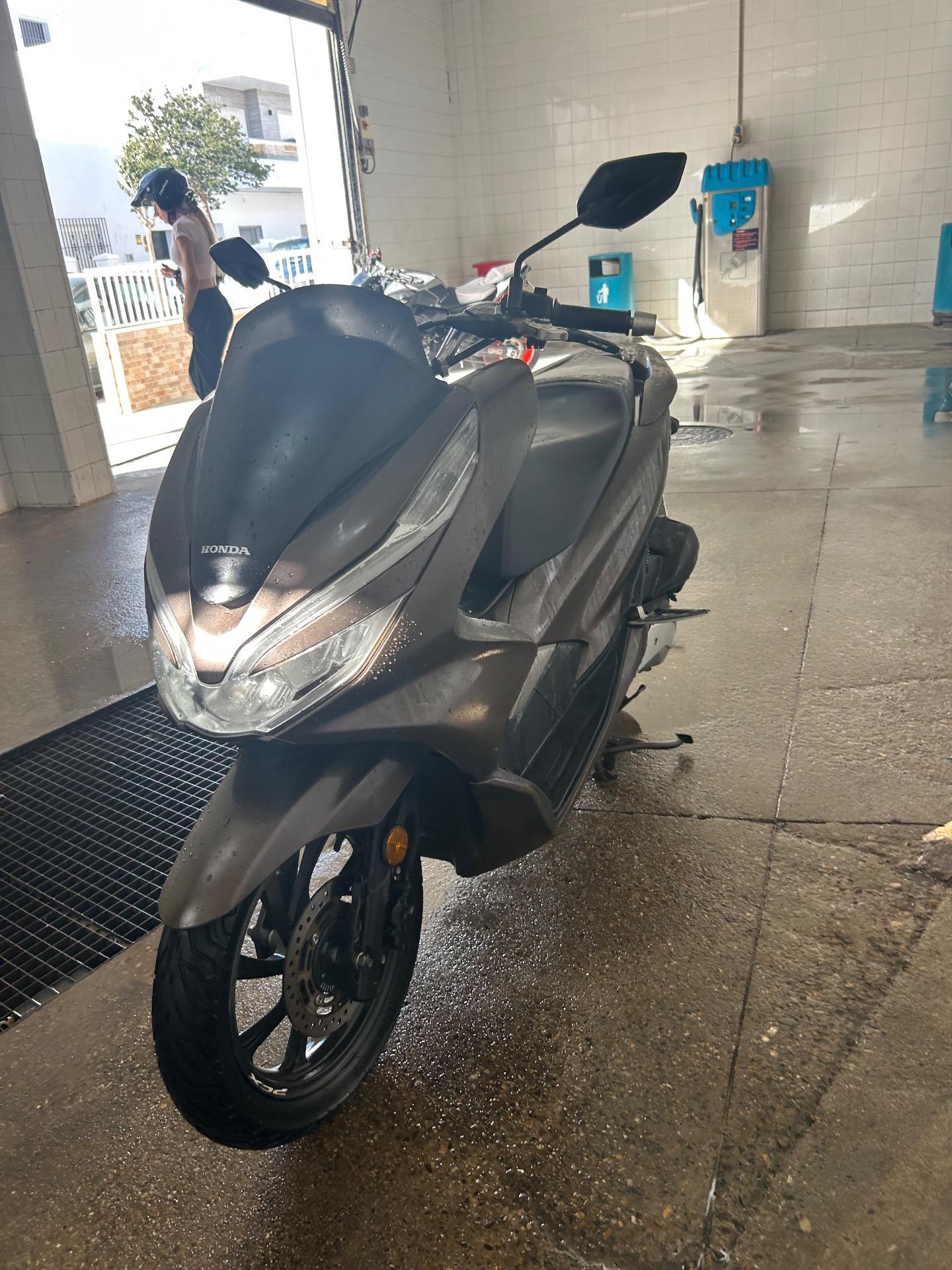 Foto 2 de Vendo o cambio moto a2 