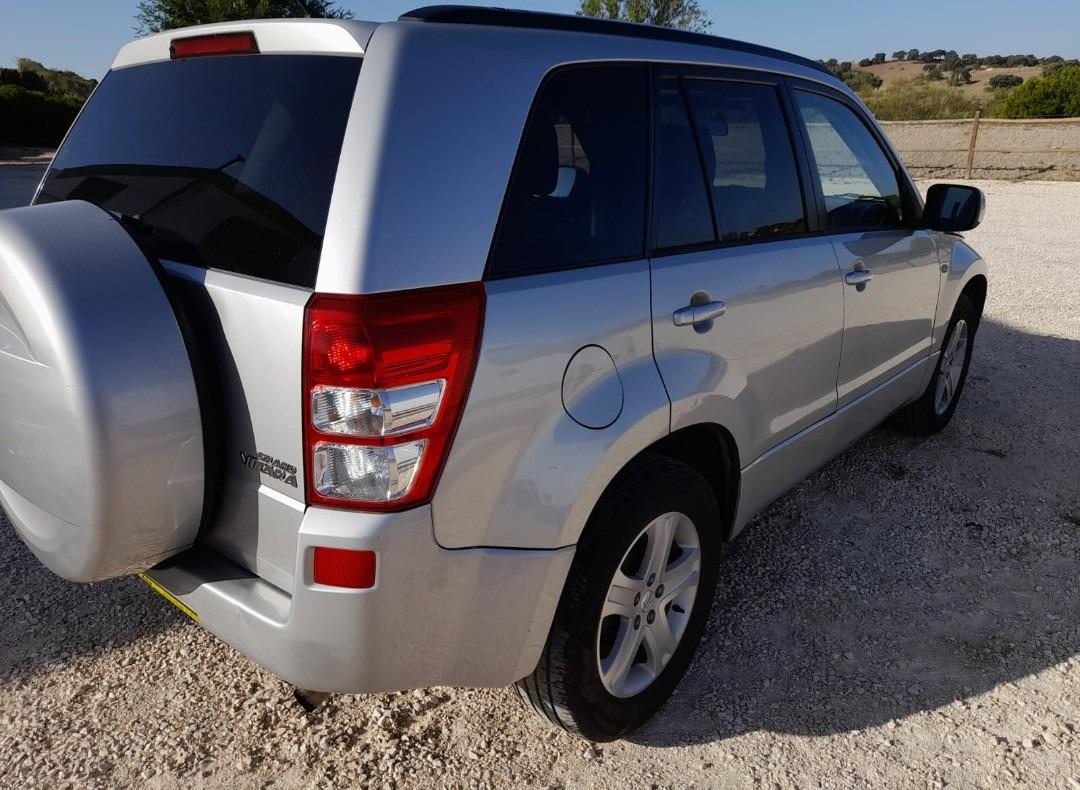 Foto 3 de Suzuki grand vitara 4x4 con reductora