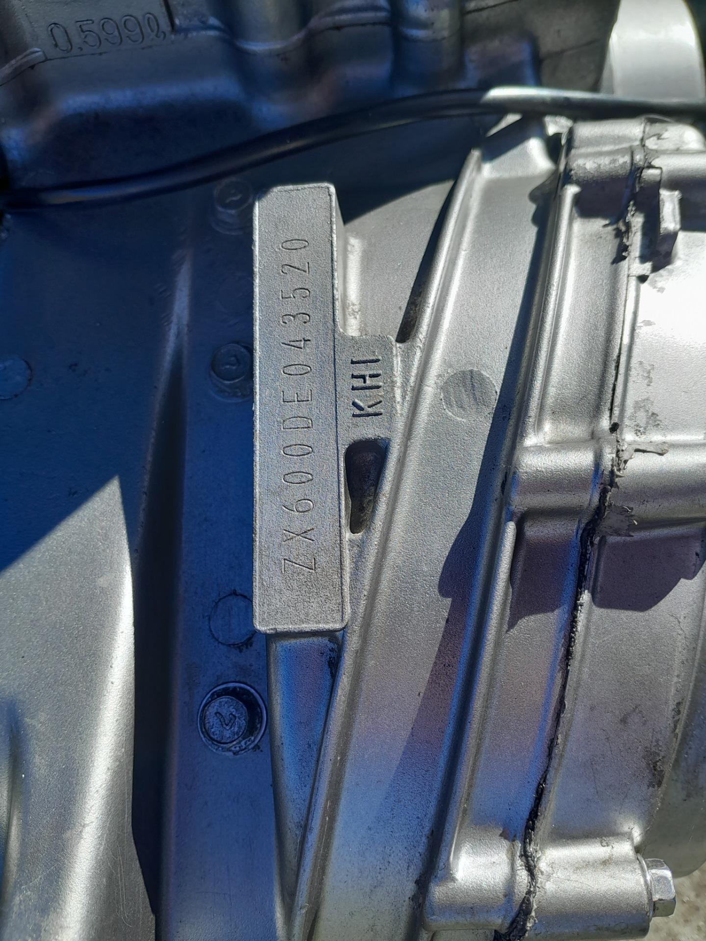 Foto 4 de Cambio motor zzr 600 1991. Cambio por algo escucho cambios