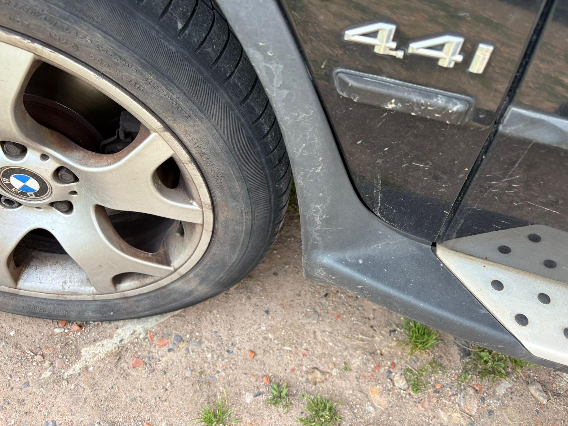 Foto 2 de BMW X5 295.c.c  4.4 gasolina