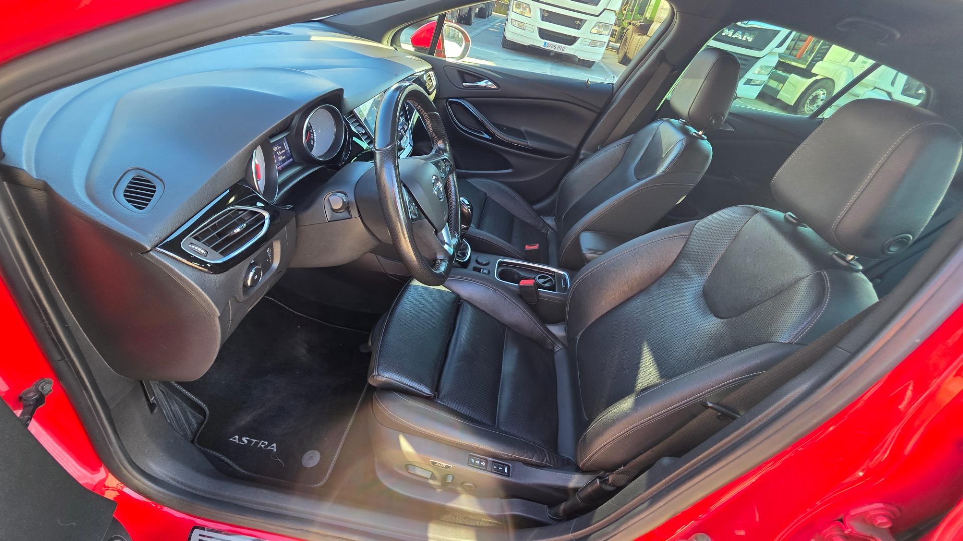 Foto 5 de Opel Astra 1.6 cdti Biturbo Gsi Line 160cv