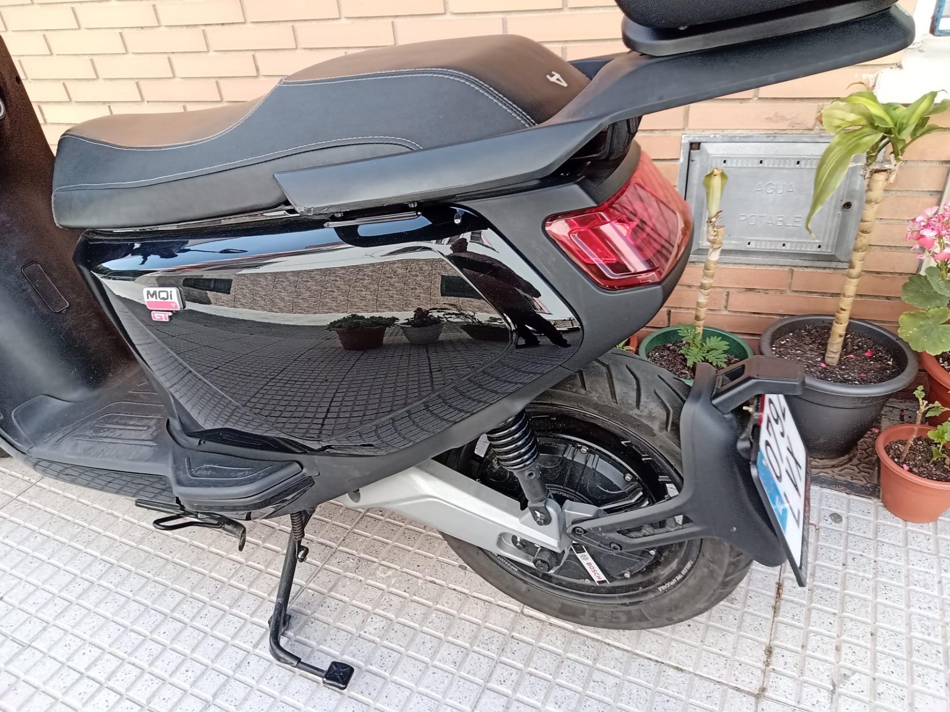 Foto 3 de niu mqi gt