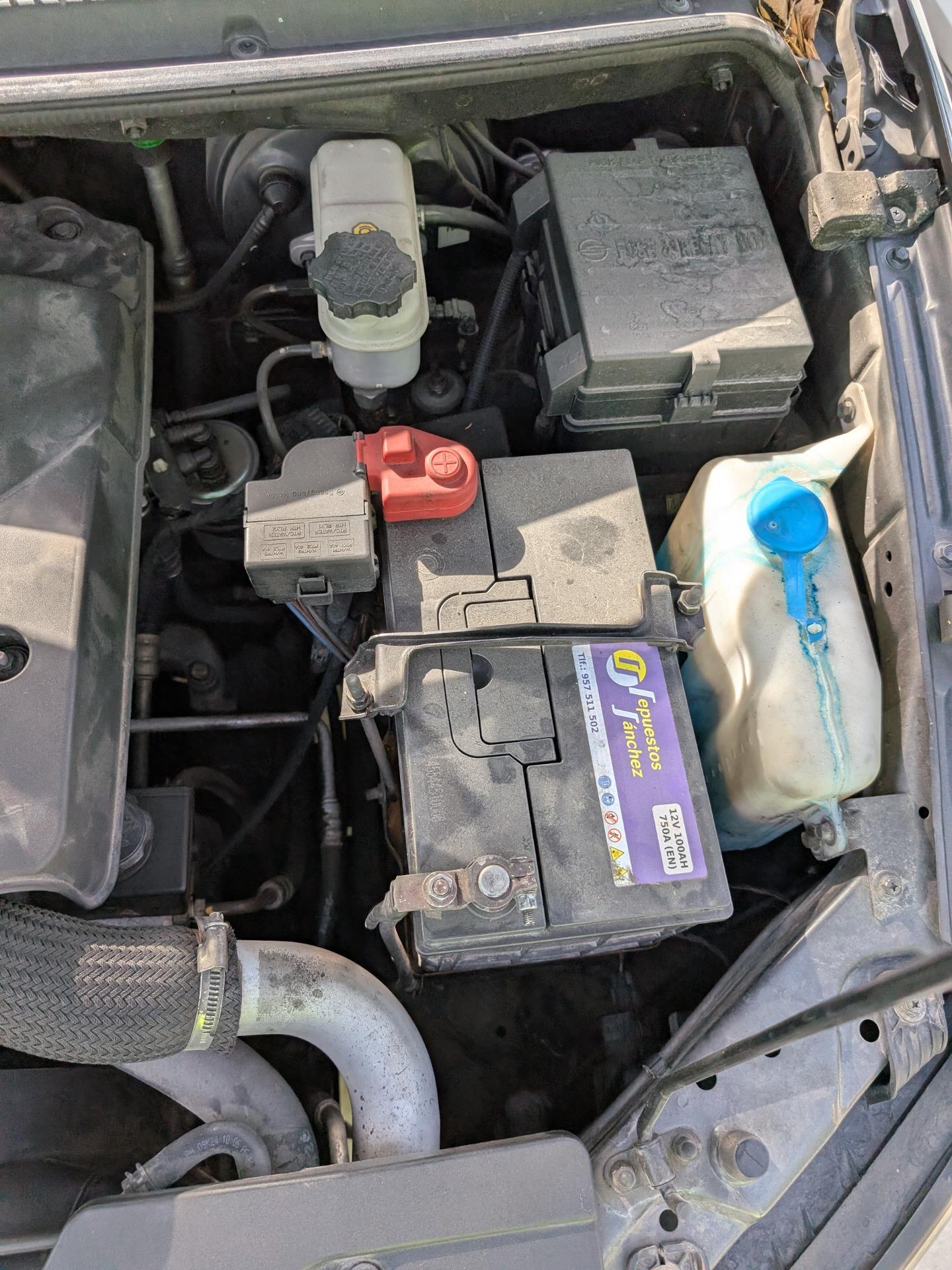 Foto 6 de ssangyong rodius 270 xdi