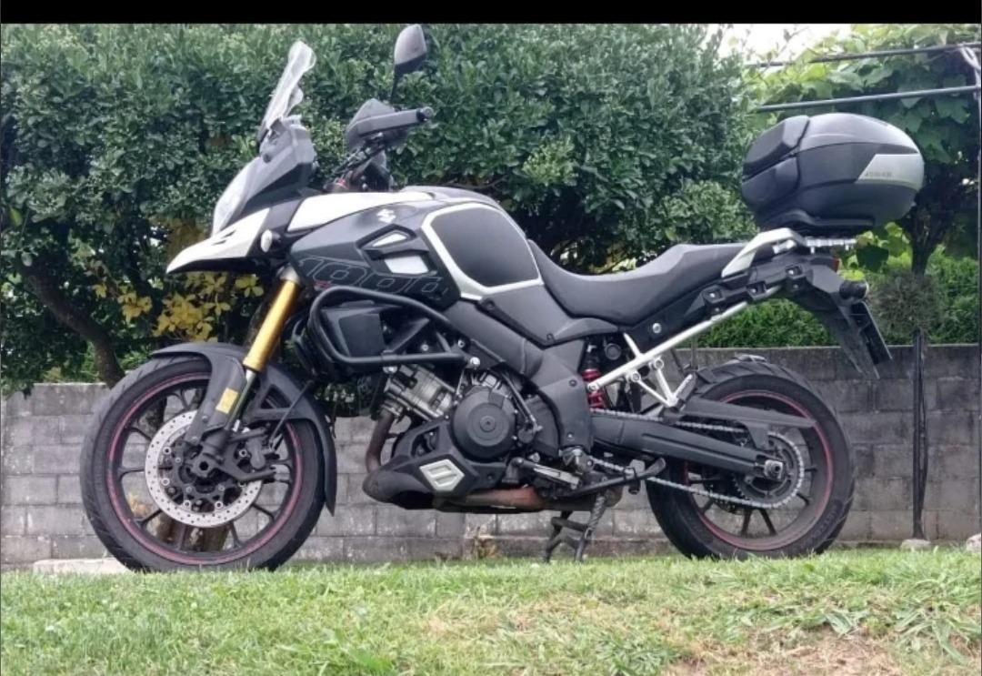 Foto 2 de Moto Suzuki Vstrom 1000