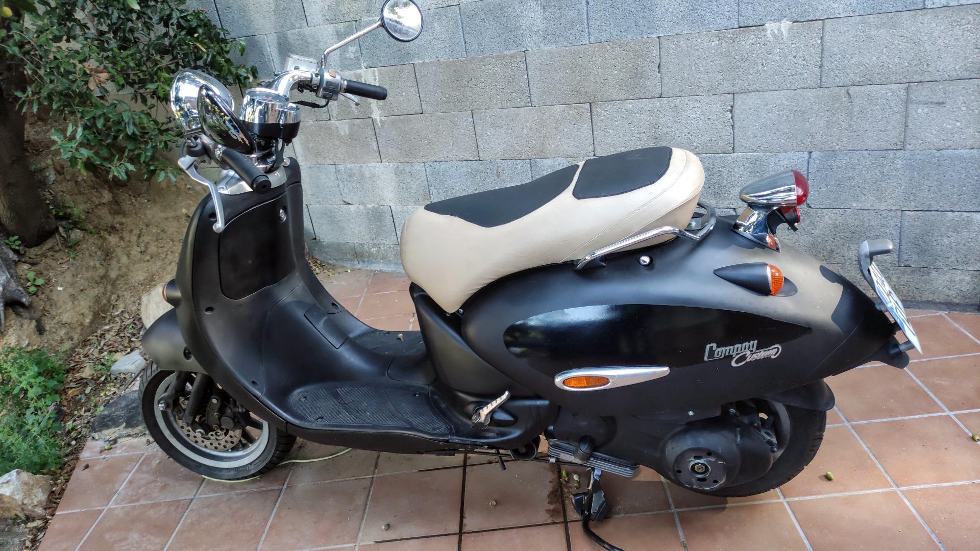 Foto de Aprilia Habanna 125 cus