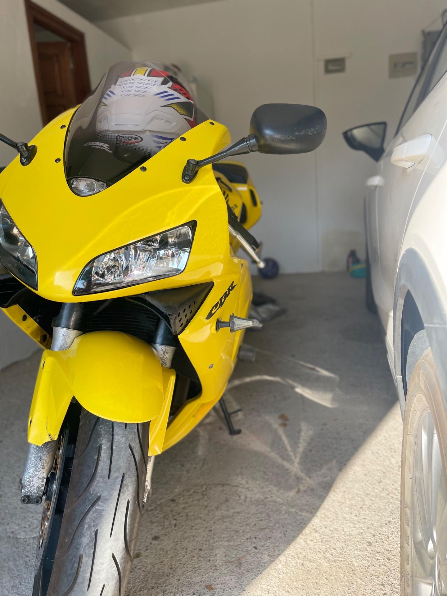 Foto de Moto Honda cbr 600 RR