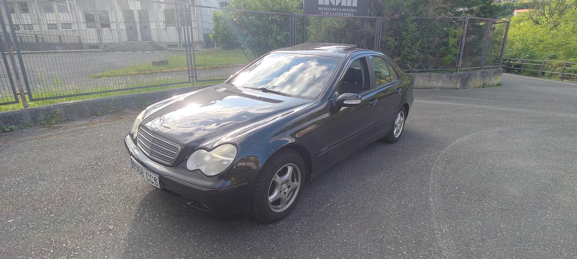 Foto 1 de Mercedes c180