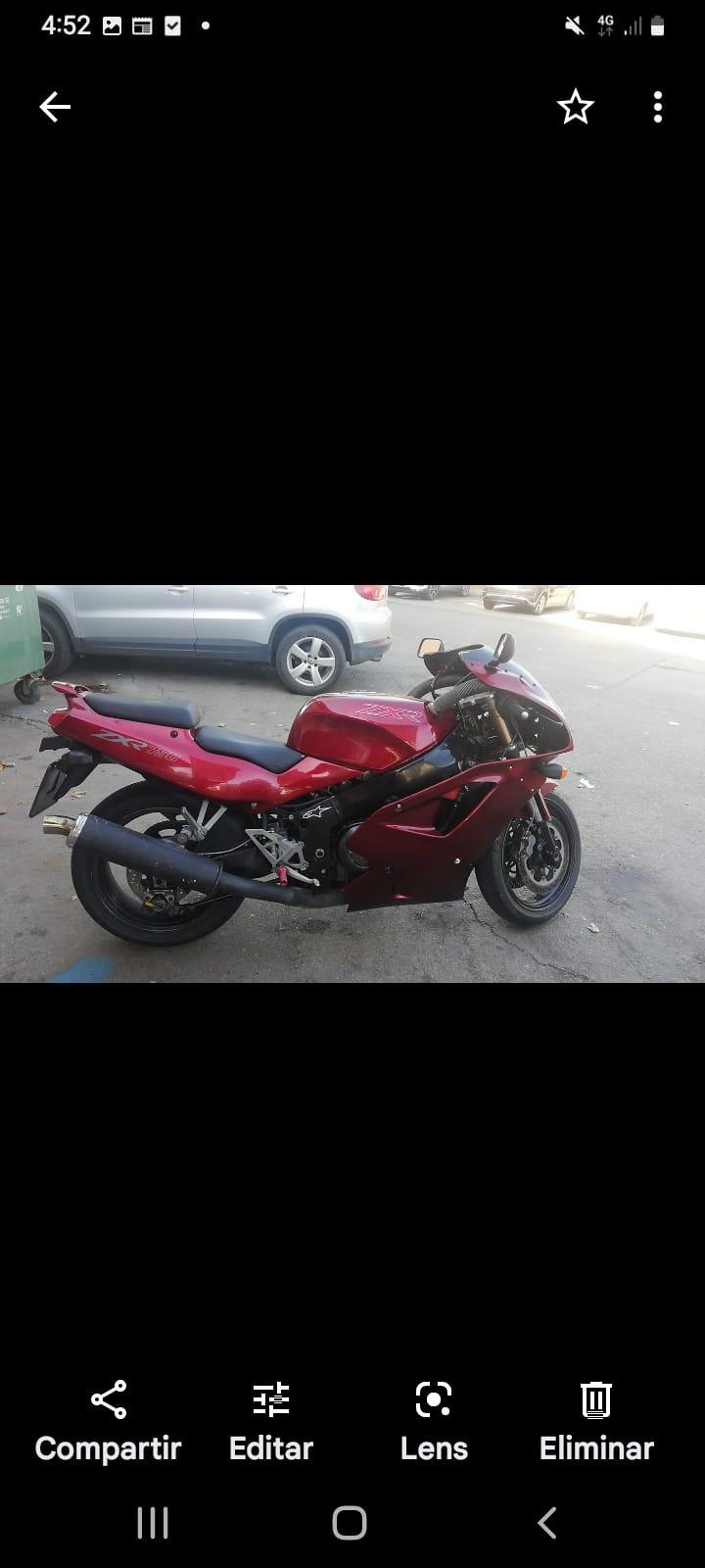Foto 2 de Moto 