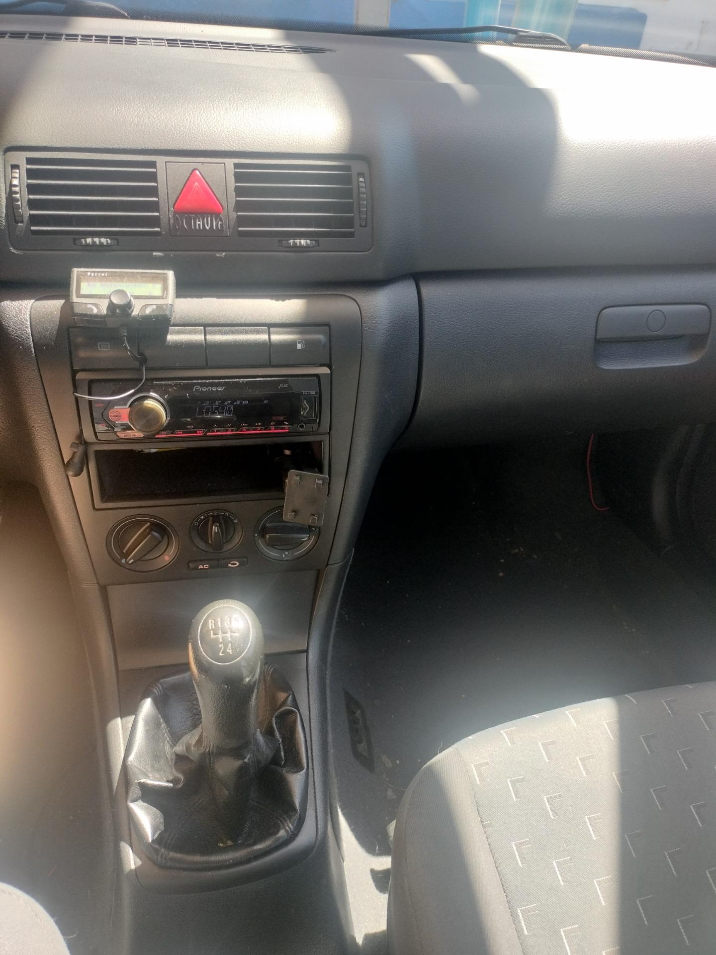 Foto 3 de Skoda Octavia 1.9 TDI