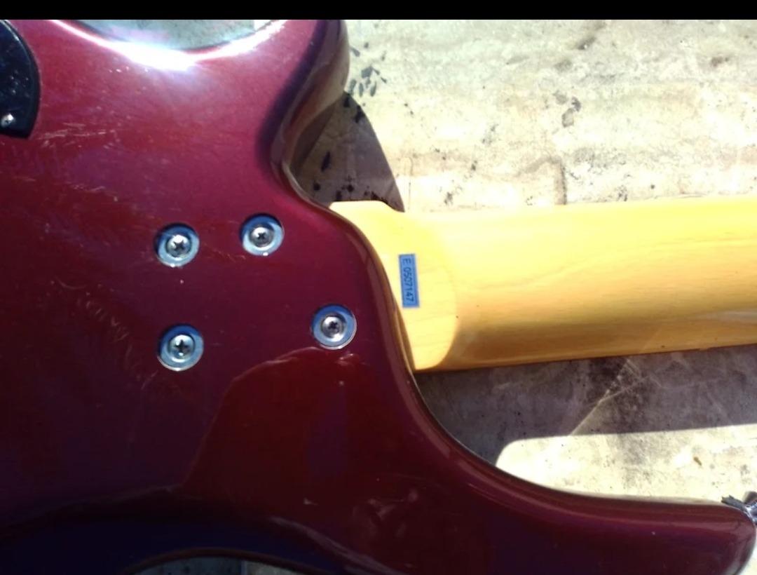 Foto de Scooter 4 tiempos o cambio por bajo 6 cuerdas