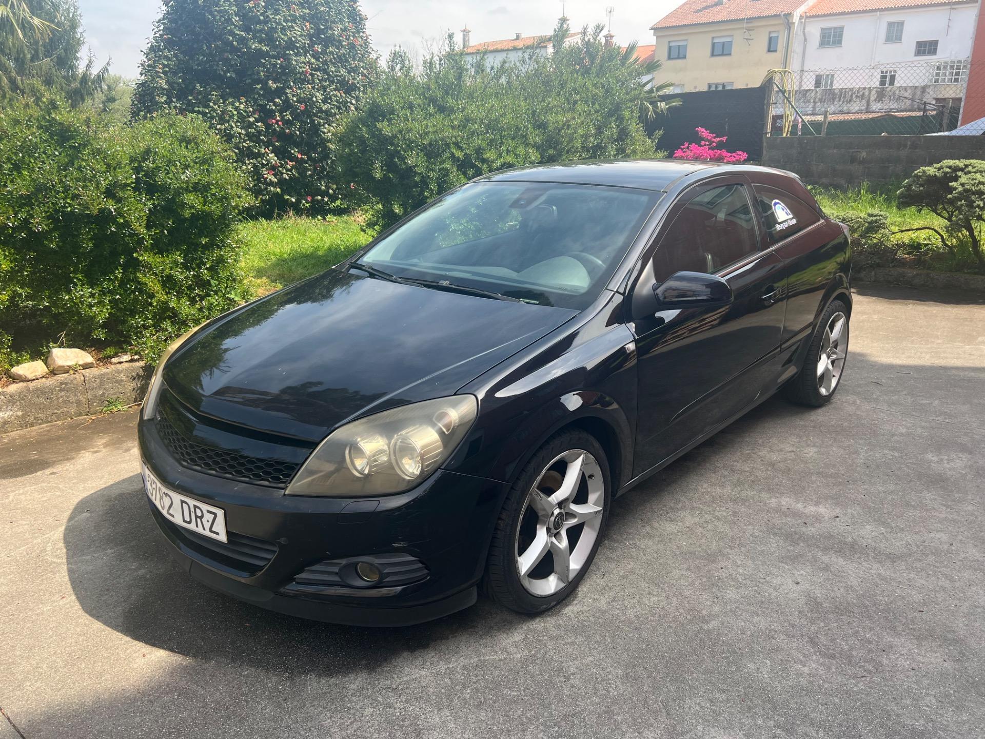 Foto 3 de Astra GTC TUBRO 2.0T 200cv