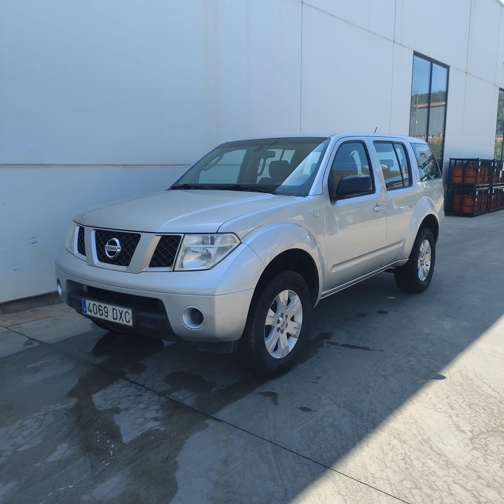 Foto de Nissan pathfinder