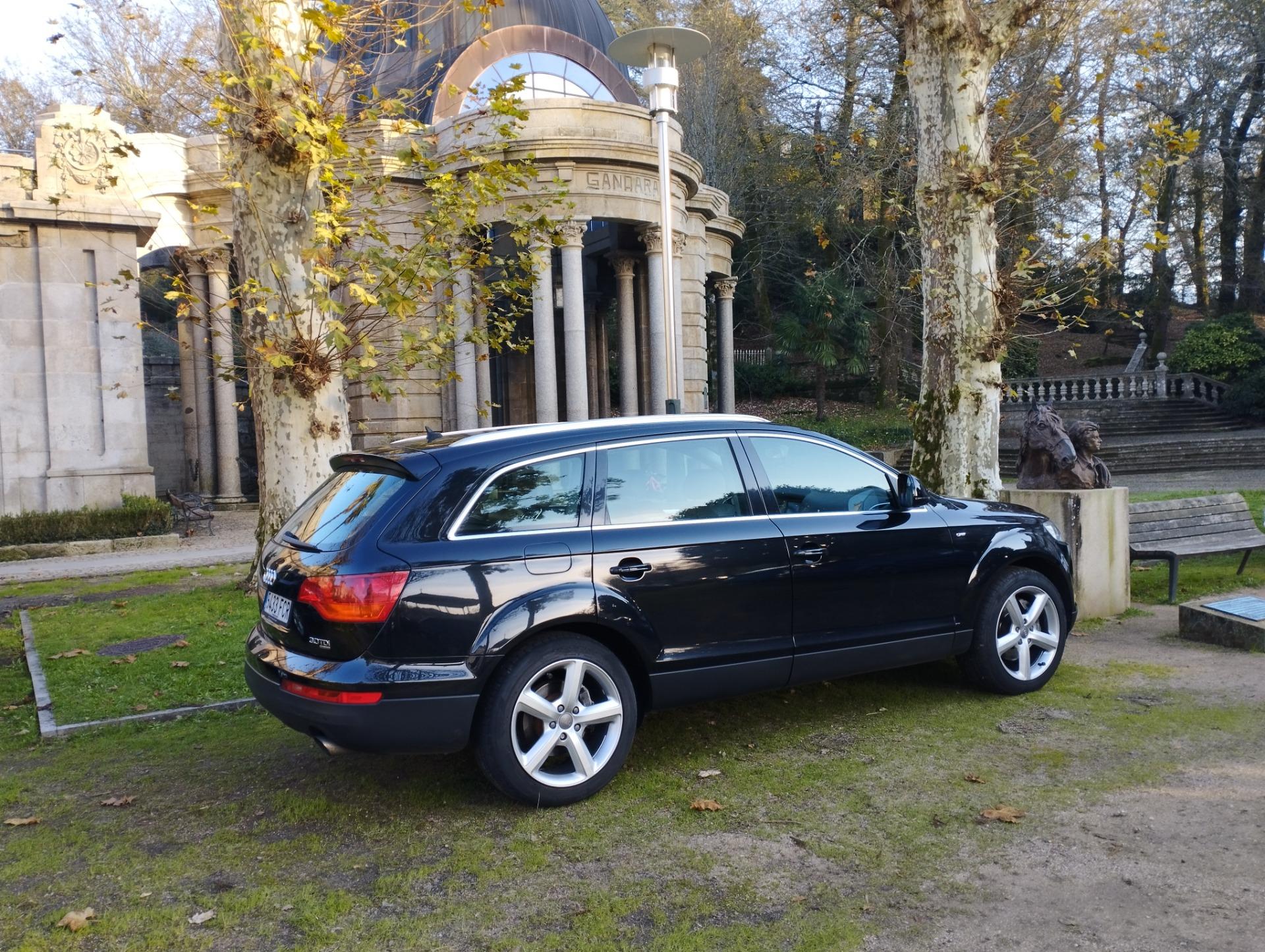 Foto 9 de Cambio AUDI Q7 SLINE COMPLETO 7 PLAZAS NACIONAL EN MUY BUEN ESTADO