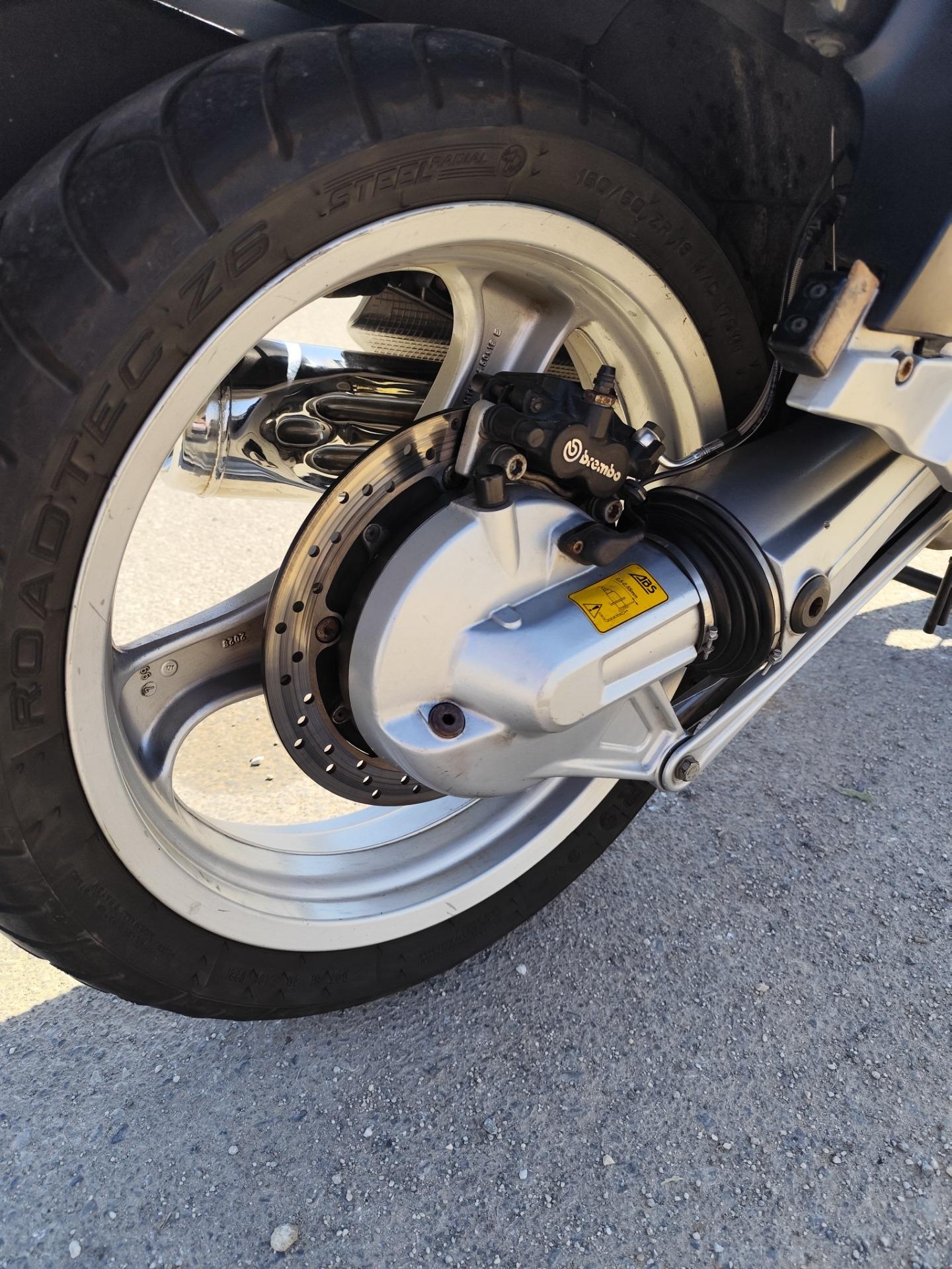 Foto 8 de BMW R1100RT