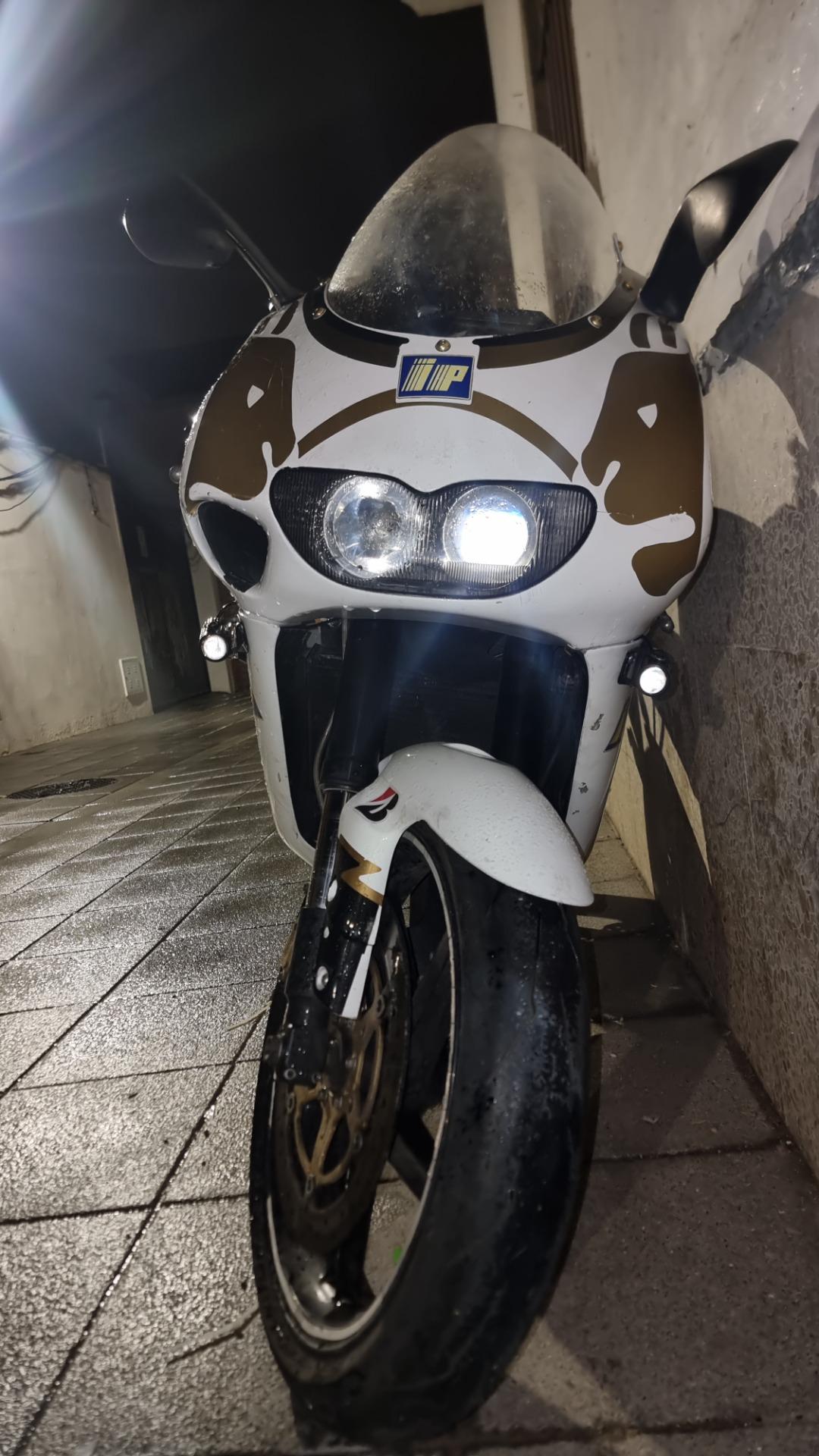 Foto 2 de Aprilia rs 125 2t