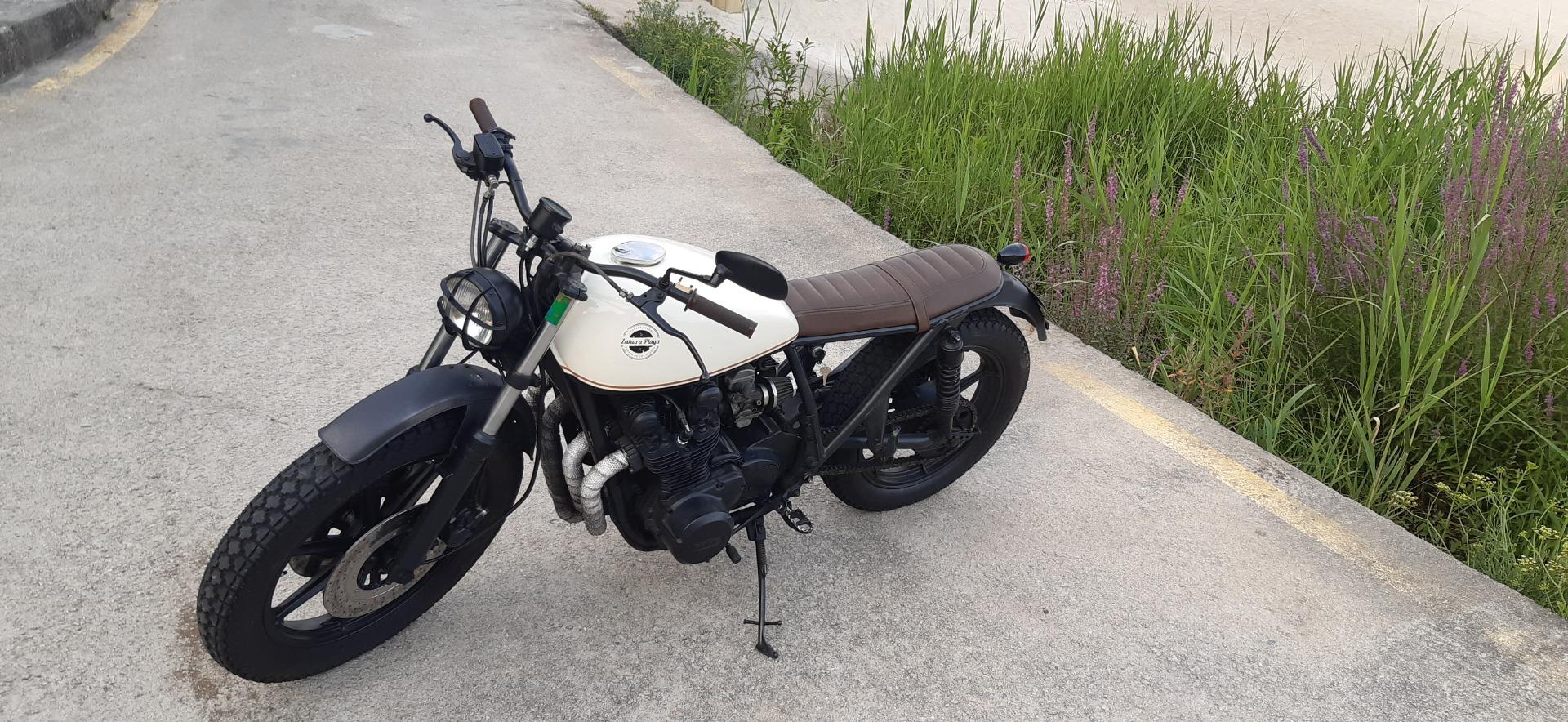 Foto 8 de Kawasaki Z1000 Custom