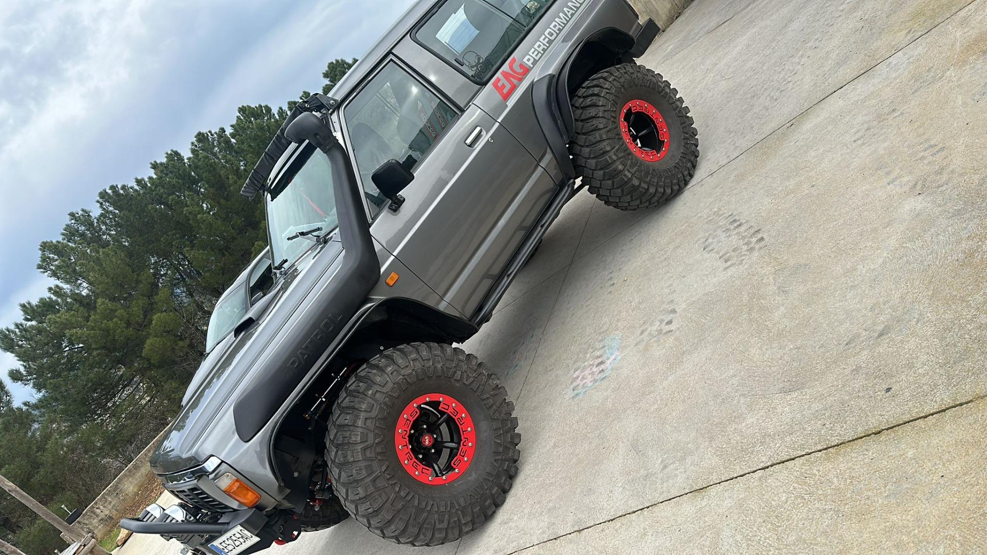 Foto 7 de Nissan patrol y60