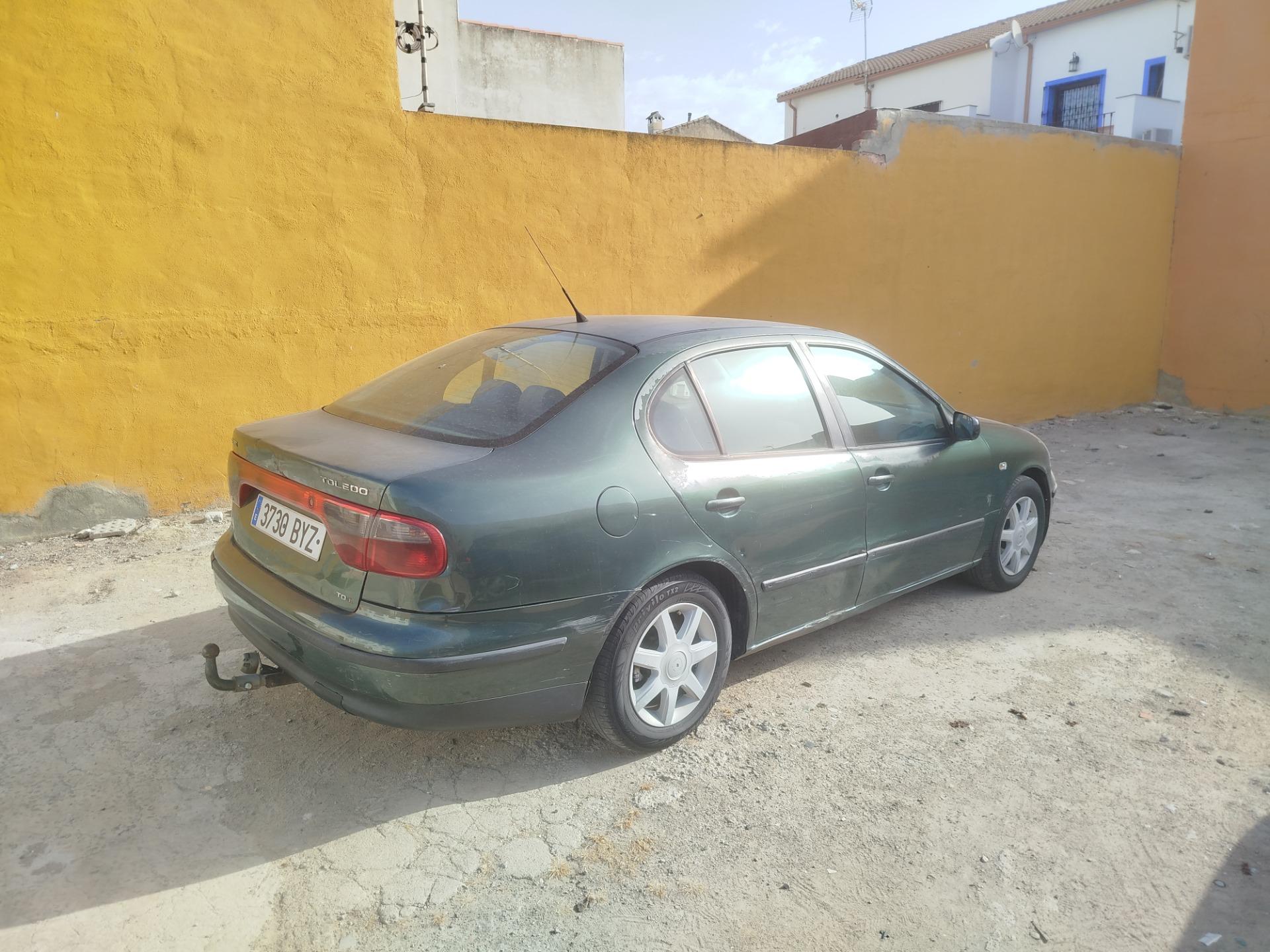 Foto 5 de Seat Toledo 1900TDI MOTOR ARL 150CV 2002 ITV HASTA JUNIO 2027.