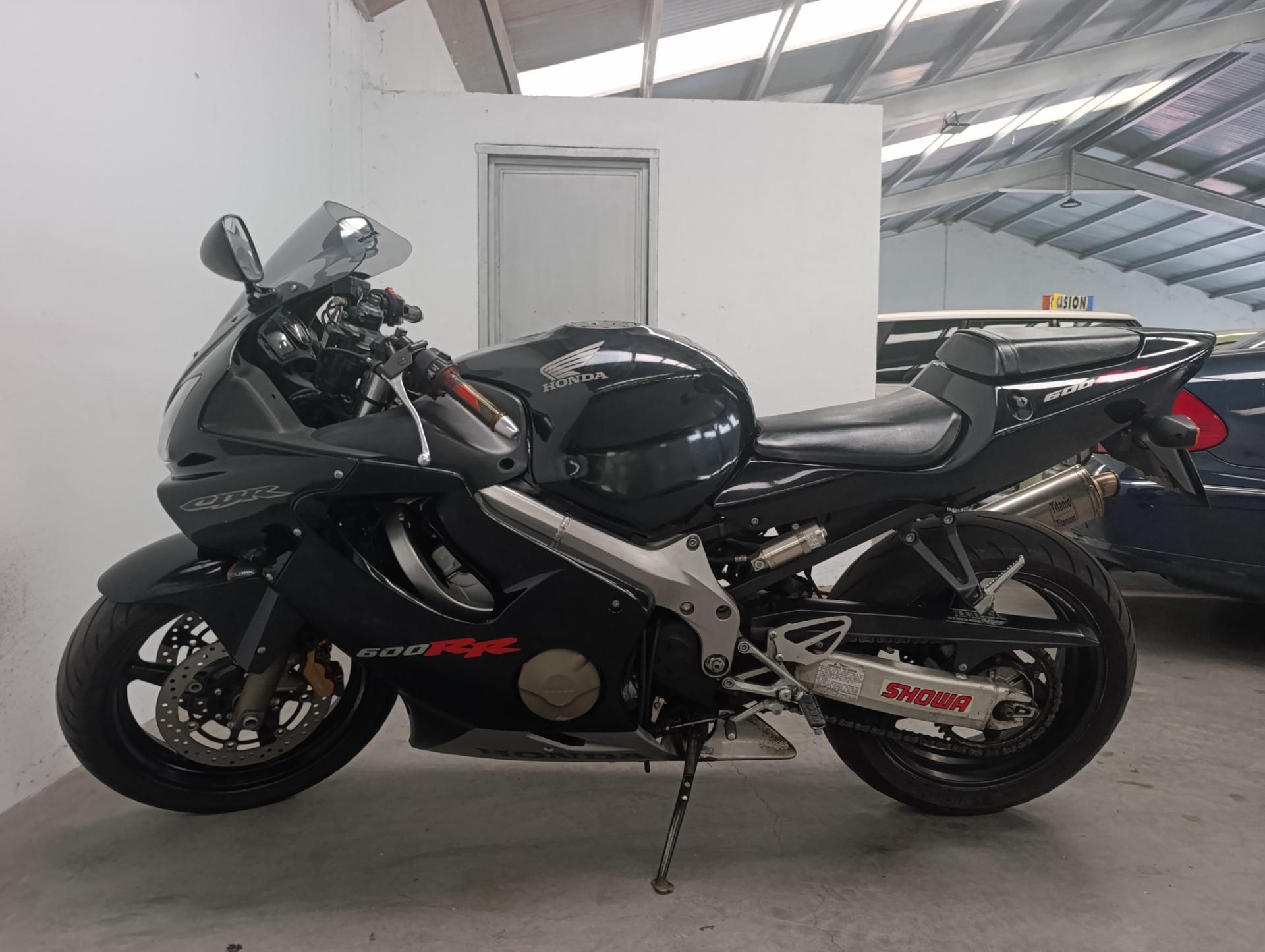 Foto 1 de Honda CBR F Sport 2001 x moto maxi trail