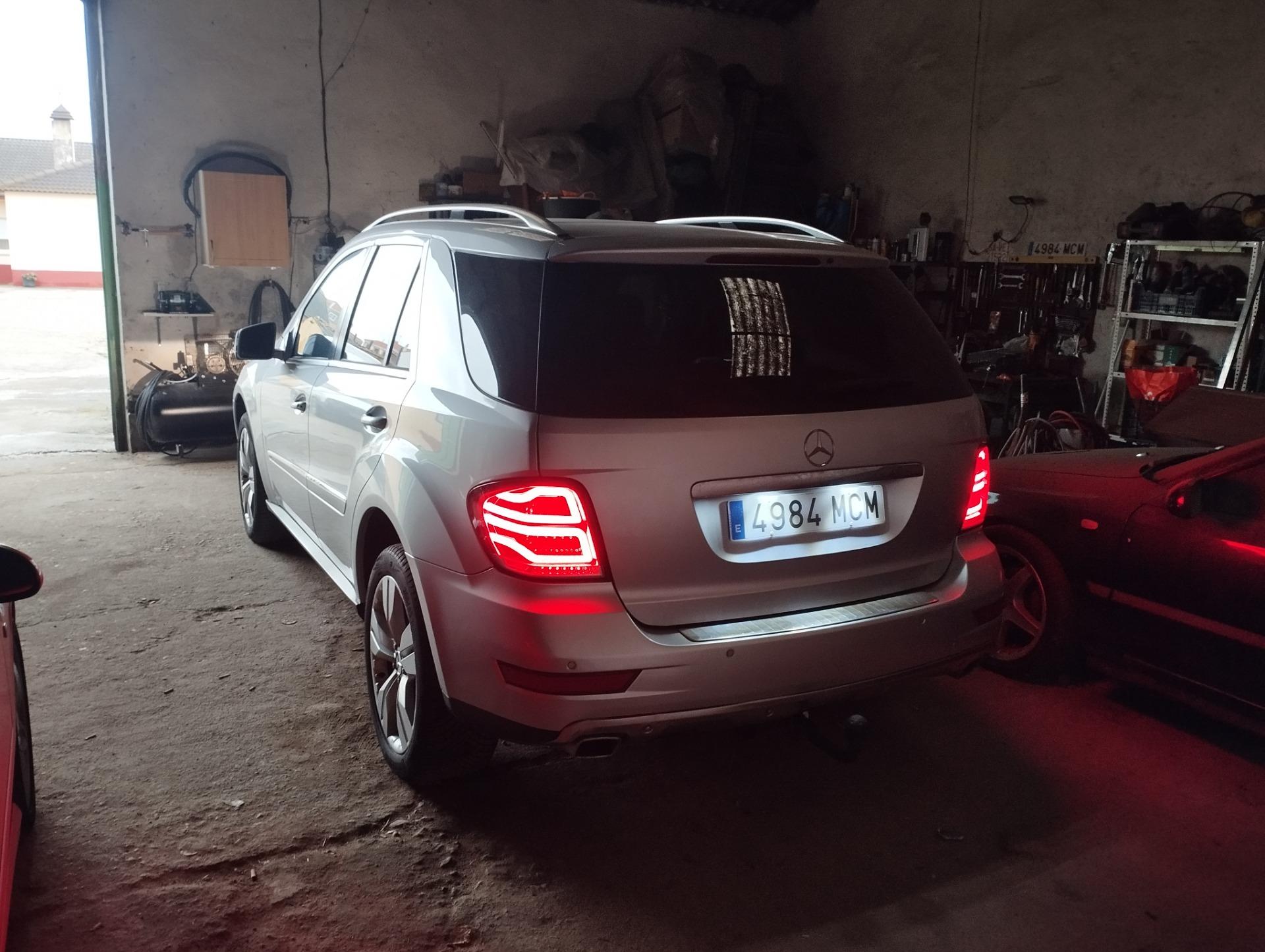 Foto 3 de Mercedes ML 350 CDI 4 MATIC